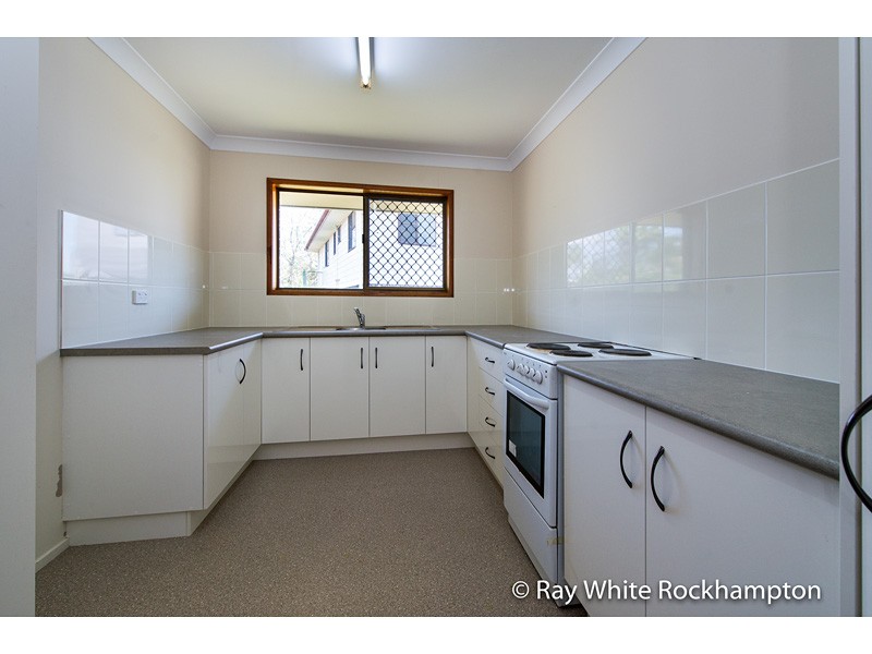 75 Capricorn Crescent, Norman Gardens, QLD 4701