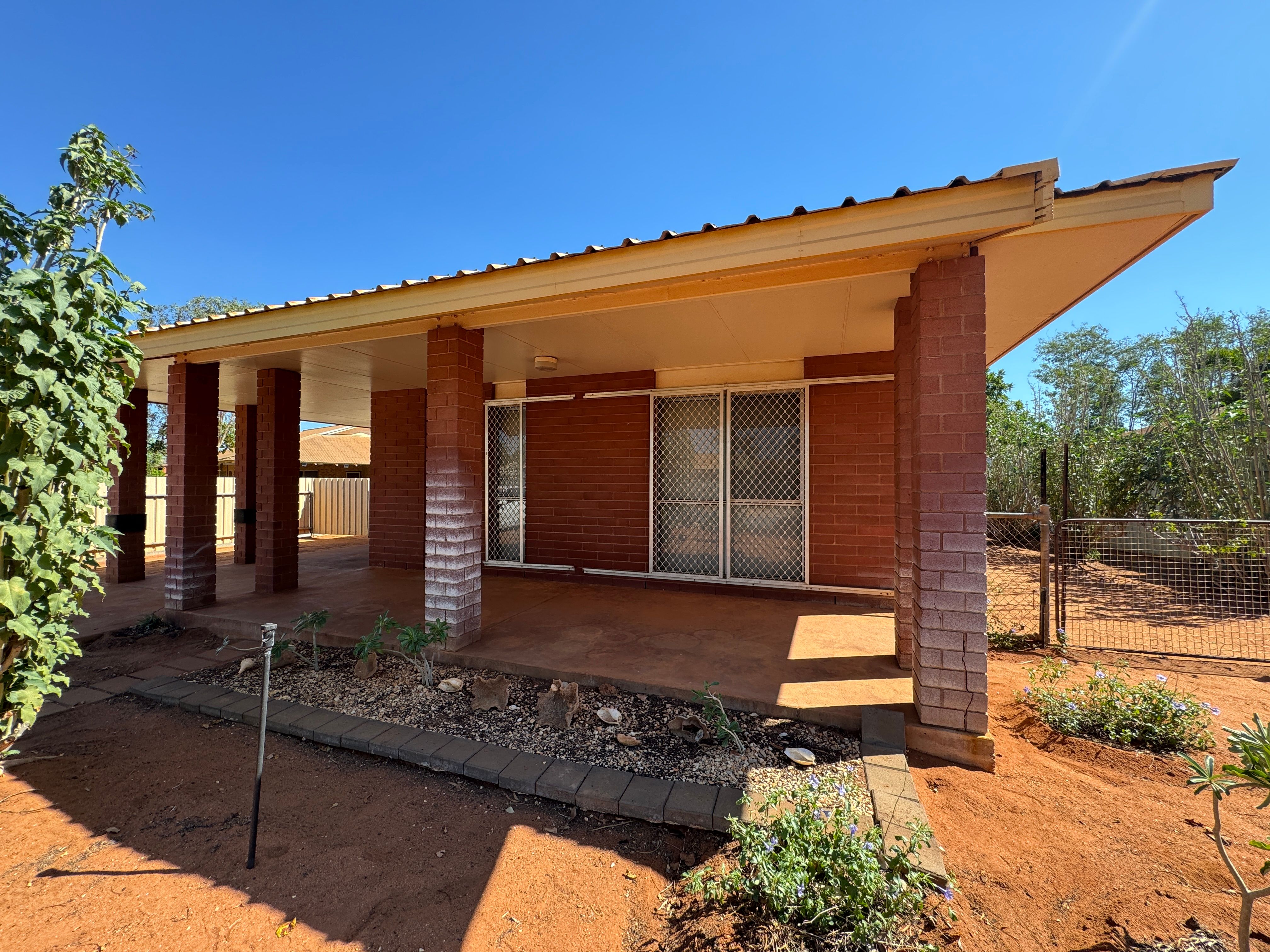 17 Spoonbill Crescent, South Hedland, WA 6722 Leased House Port