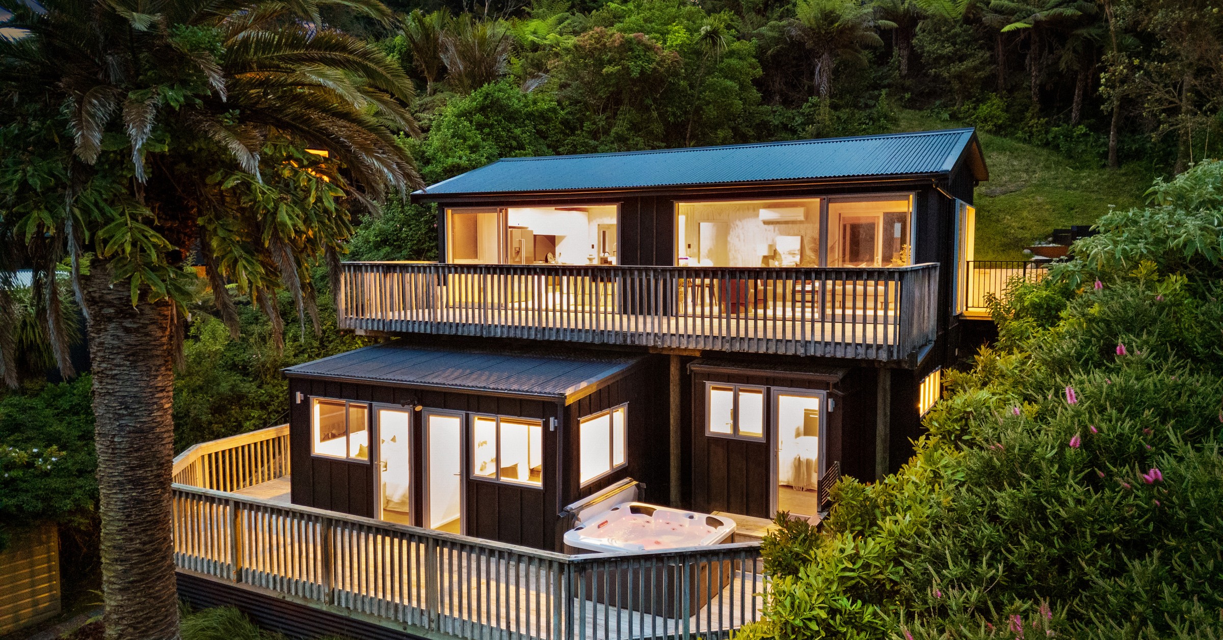 78 Warner Park Avenue, Laingholm, Waitakere City 0604 - Sold House ...