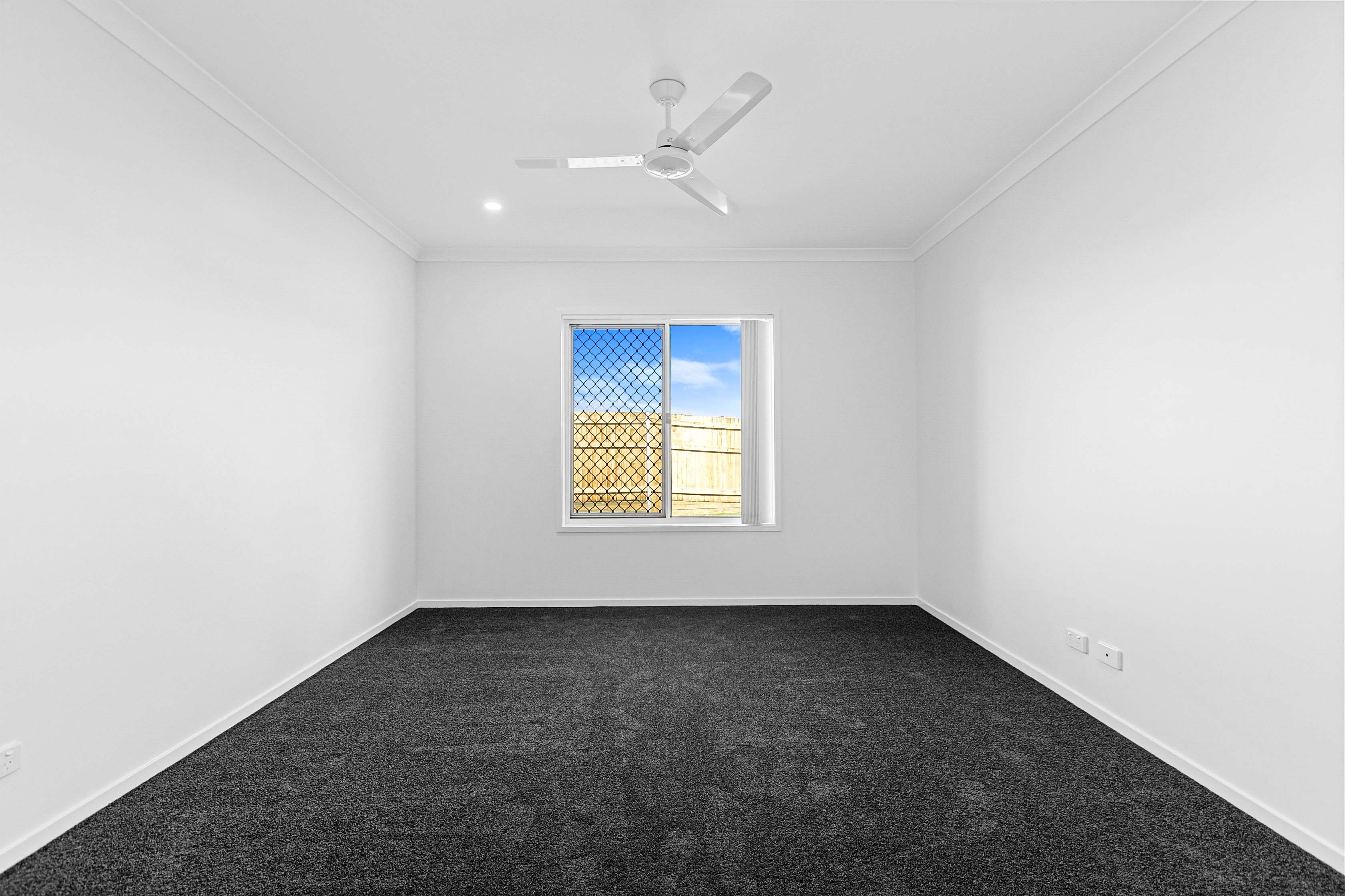 9 Ocean Breeze Avenue — photo 5 of 14