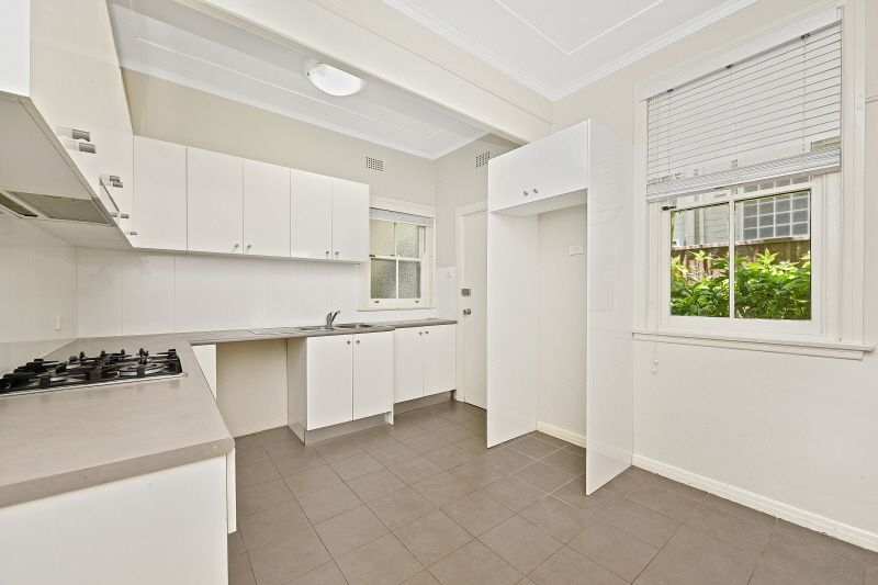 2/412-414 Great North Road — photo from Ray White IW Group