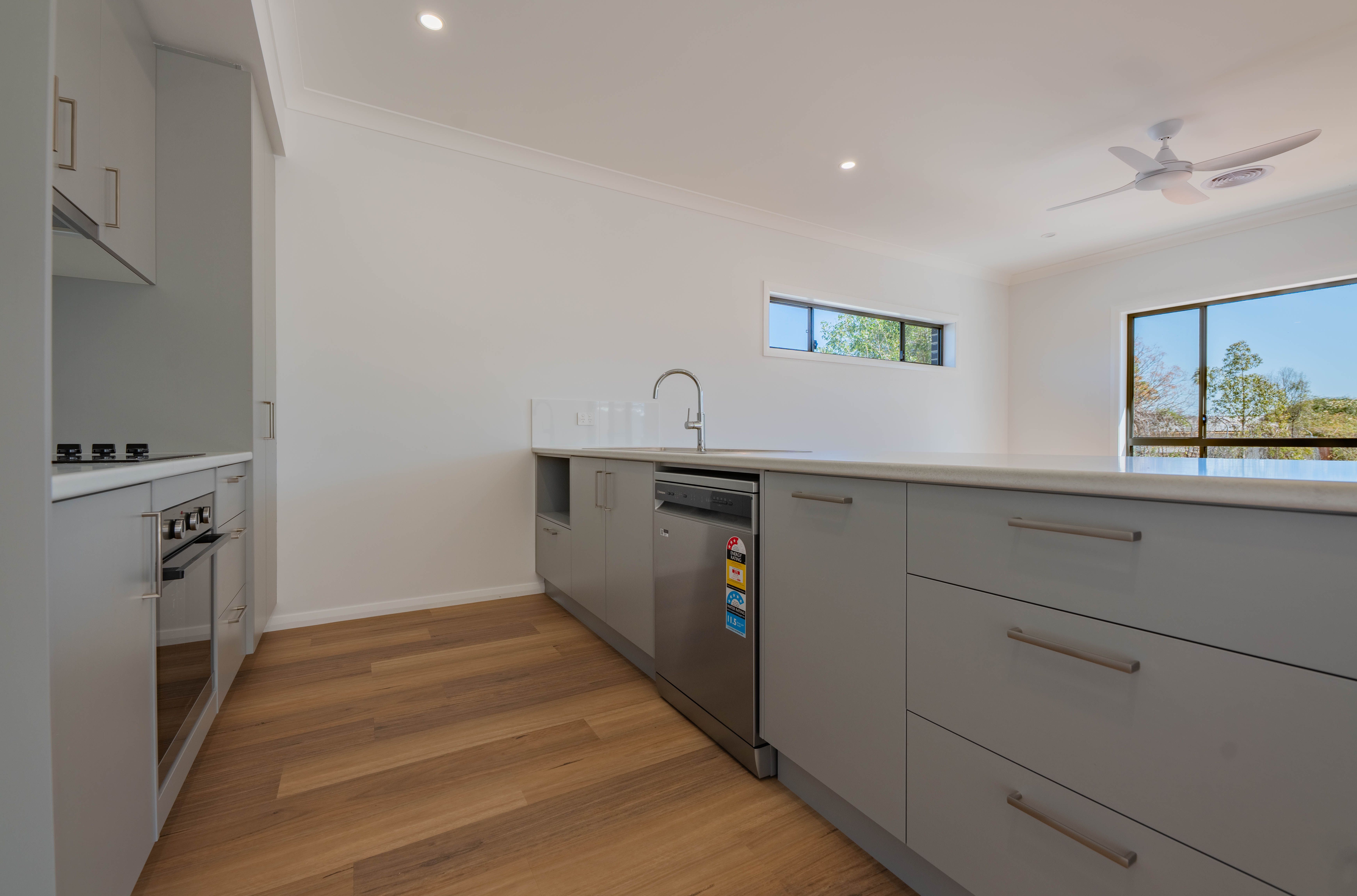 44 william Street — photo 7 of 18