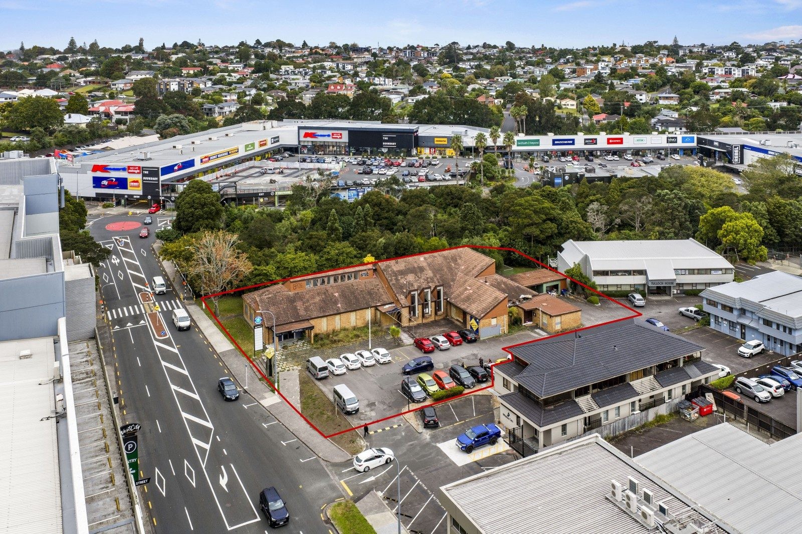 15 Edsel Street, Henderson, Waitakere City