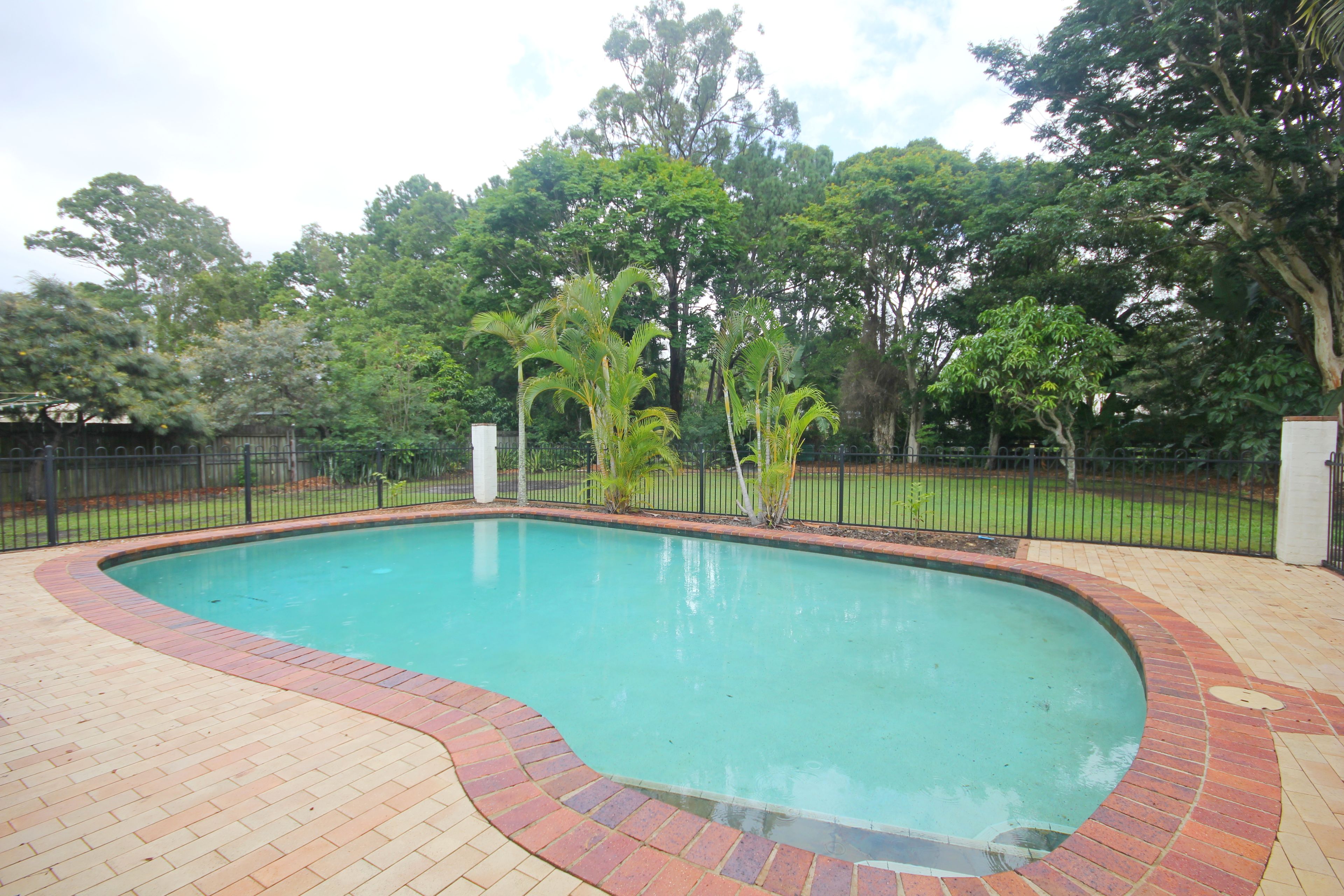 10 Osborne Court — photo from Ray White Asset Management Shailer Park