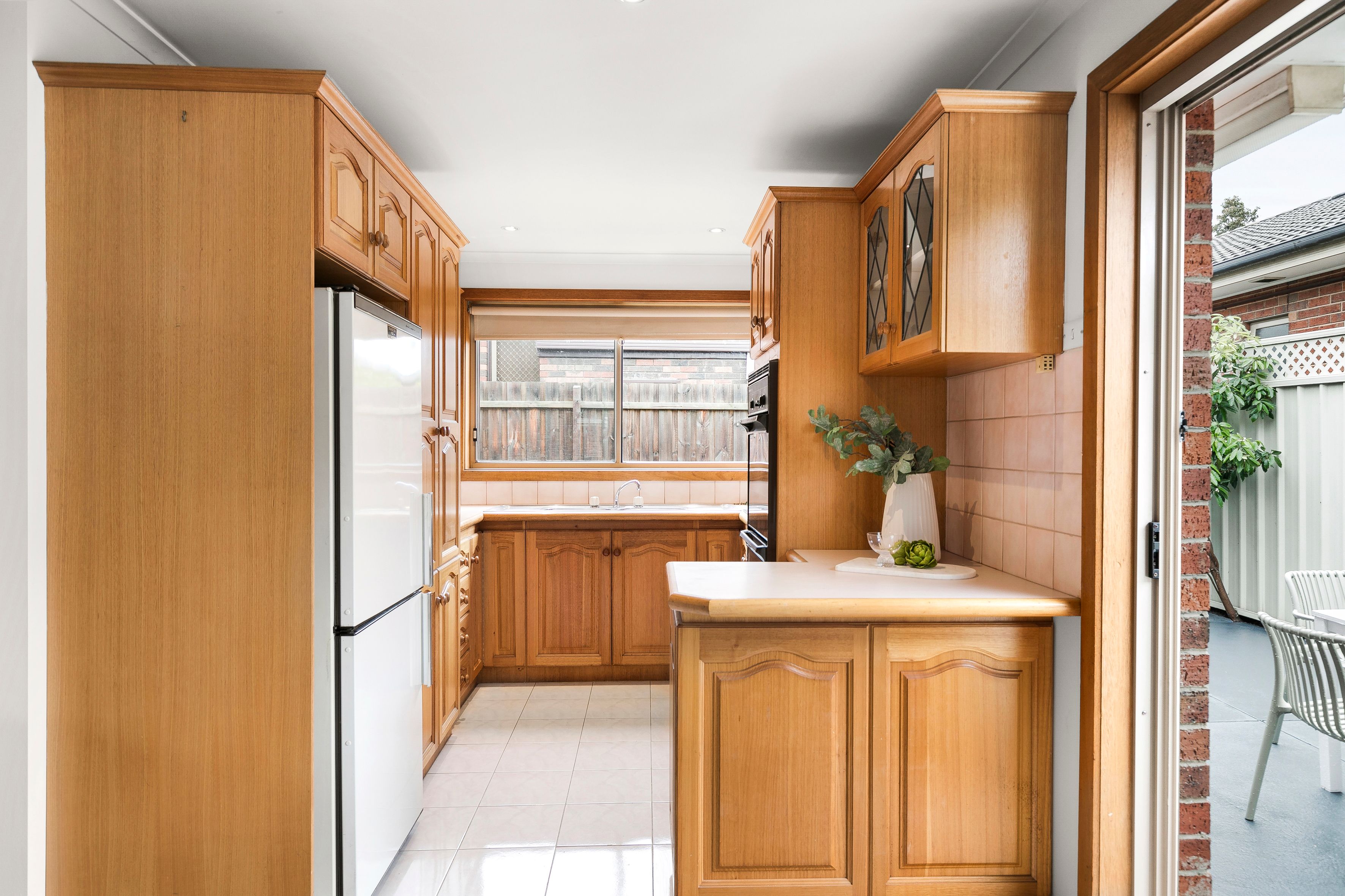 76B Chapman Avenue — photo 6 of 16