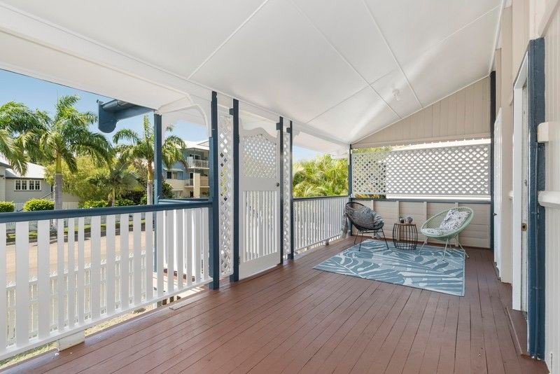 43 Ford Street, Hermit Park, QLD 4812