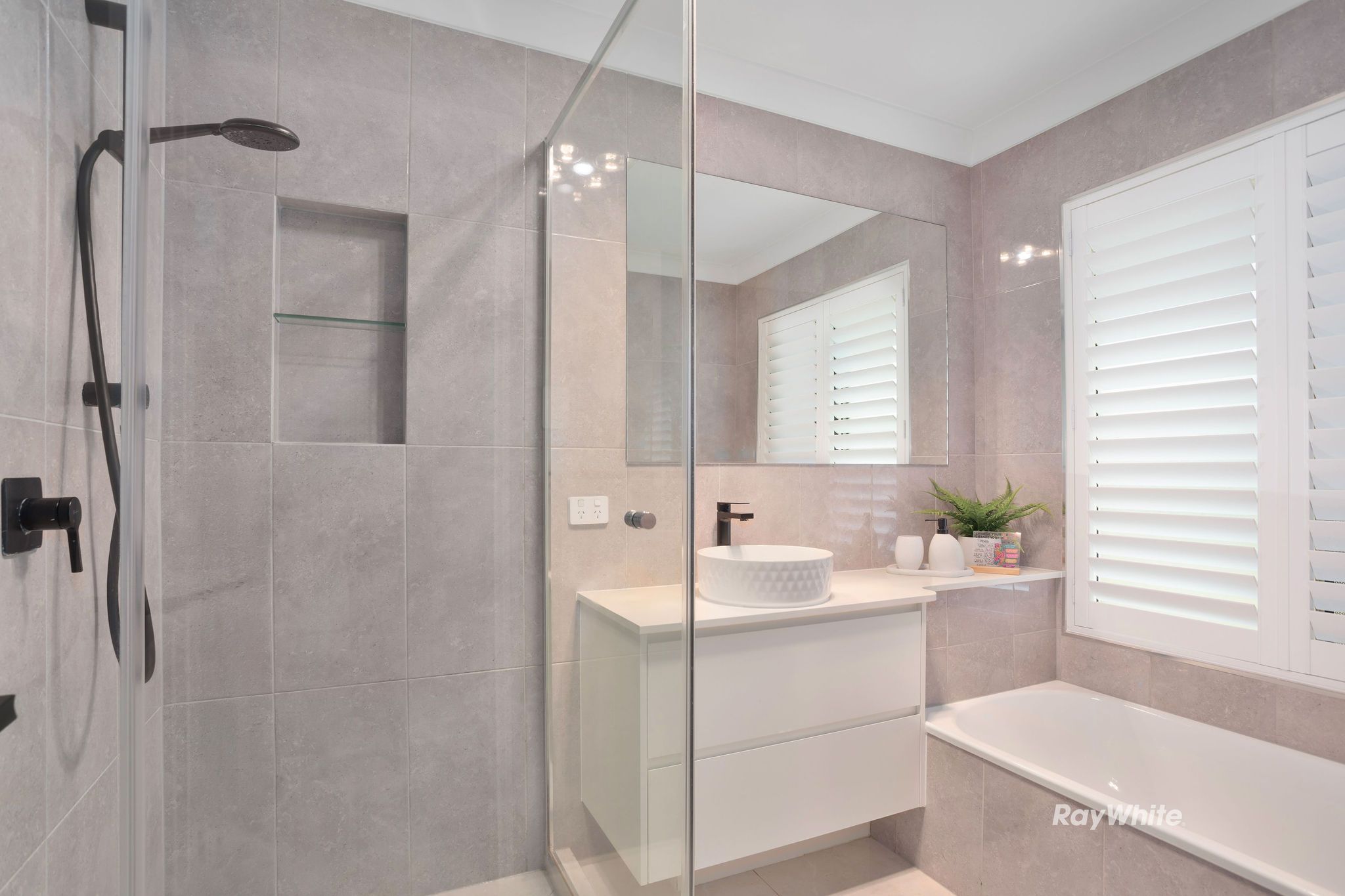 14 Nautilus Close — photo 12 of 26