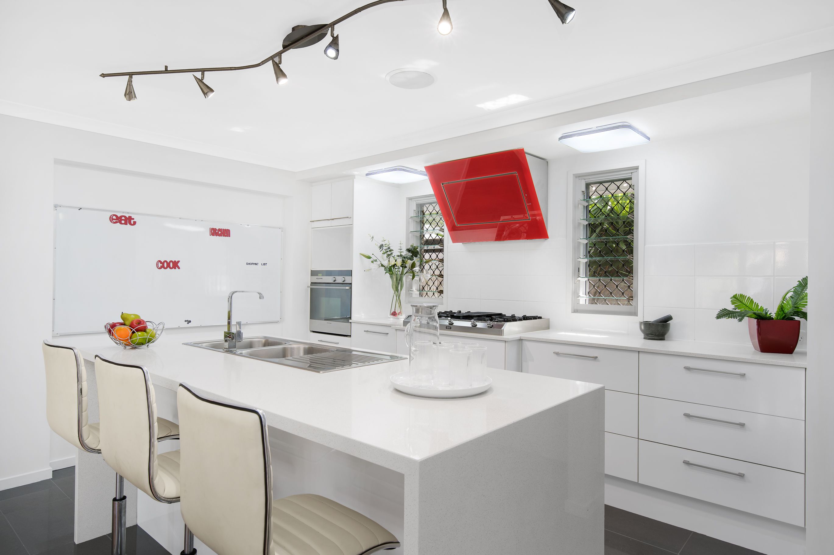 3 Landsboro Avenue, Boondall, QLD 4034