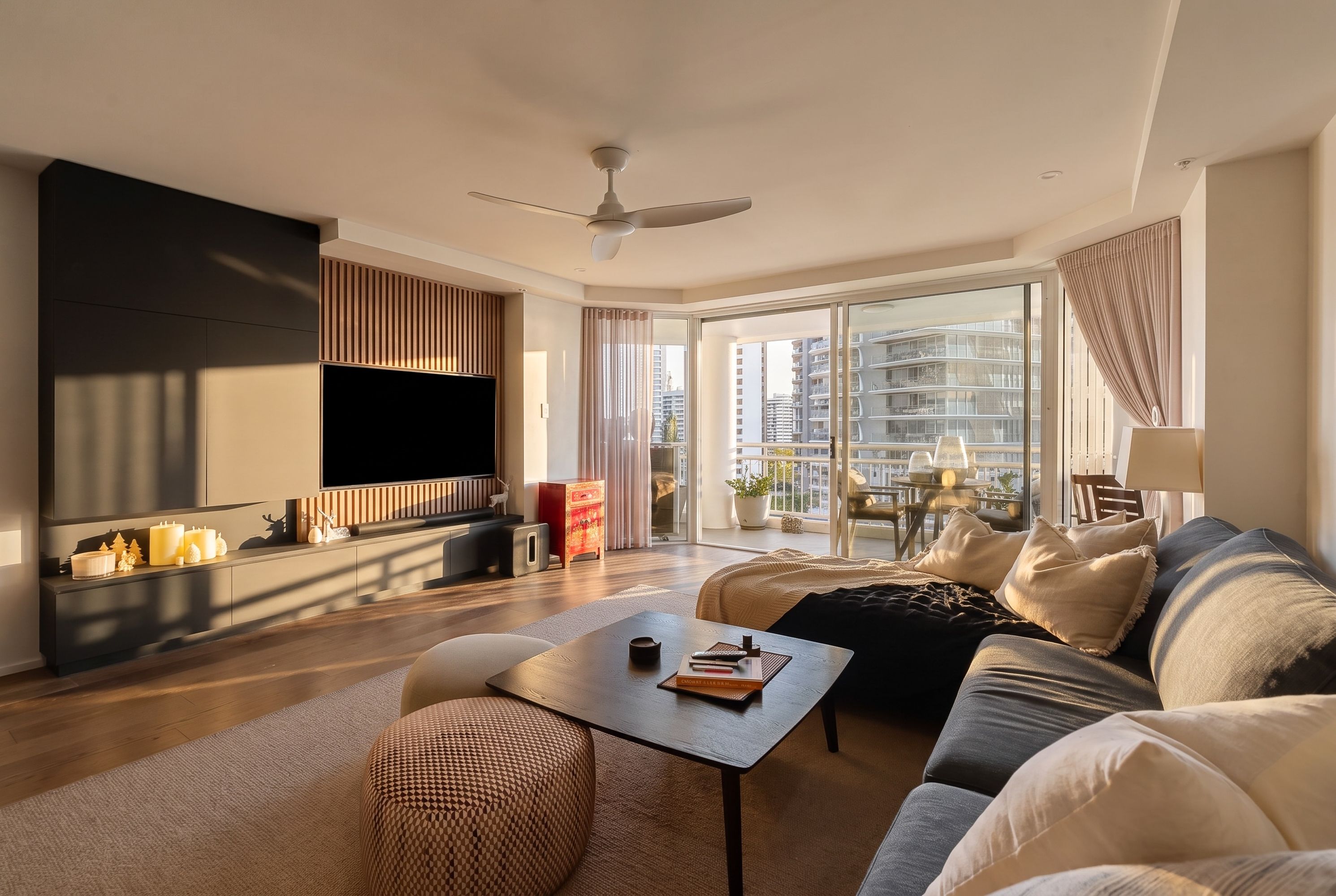 37/11-17 Hughes Avenue, Main Beach, QLD 4217