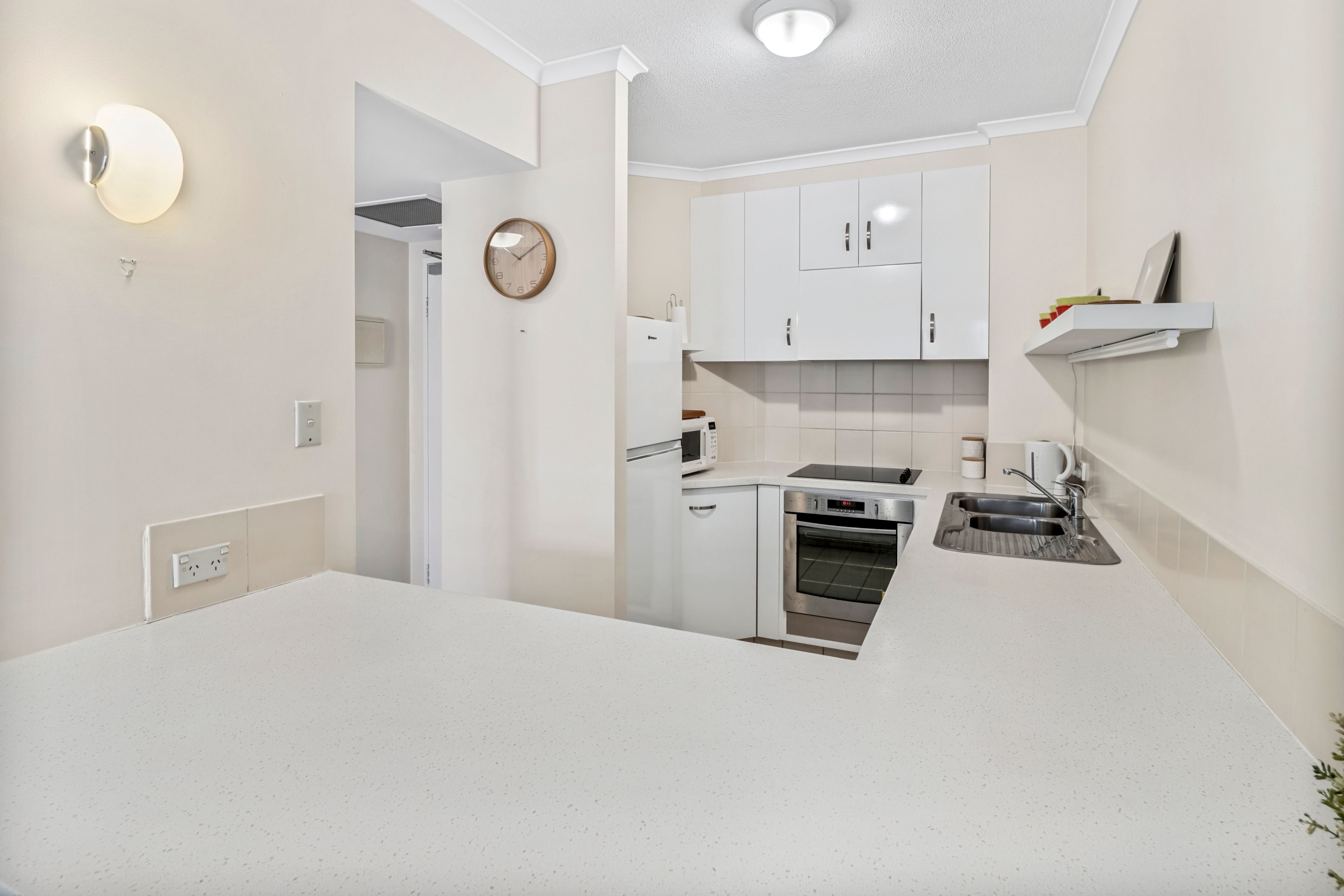 506/44 Ferry Street — photo 6 of 20