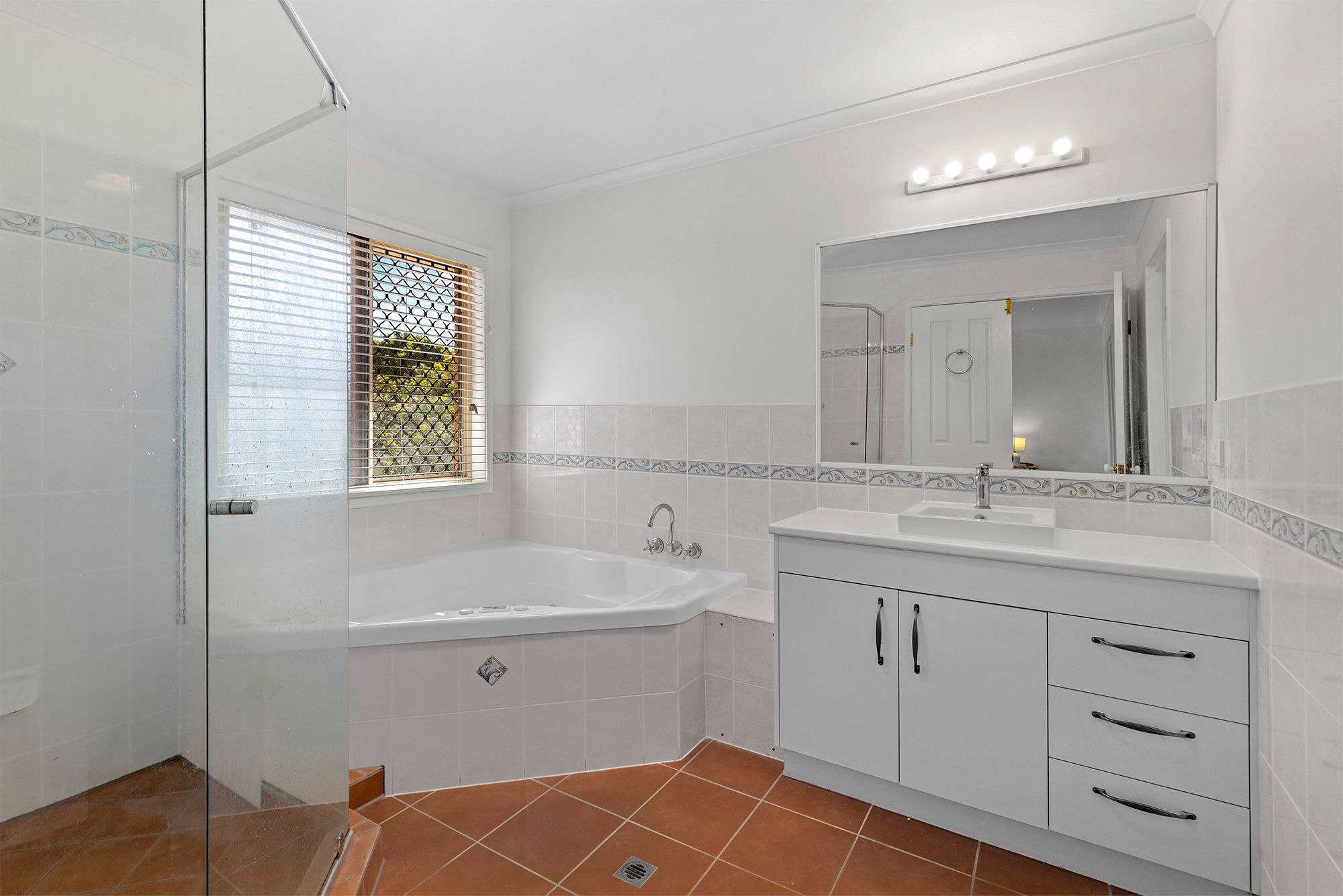 24 Matthau Place — photo 15 of 24