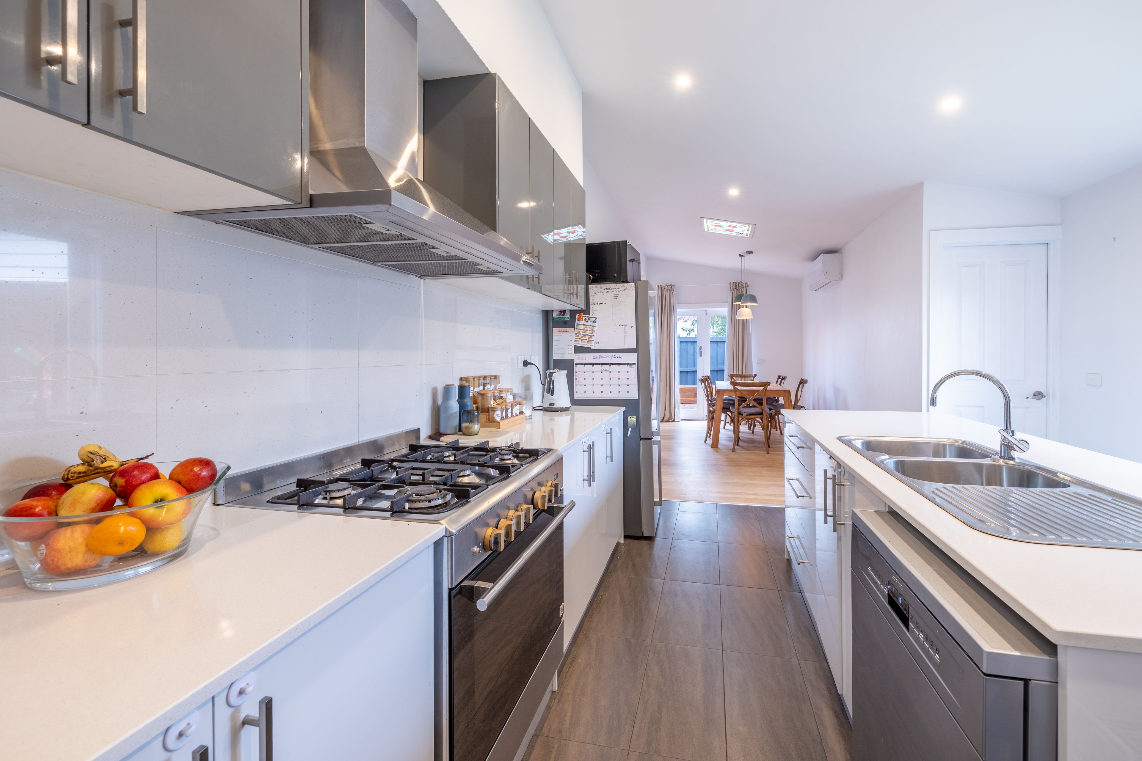 129 Kangaroo Road — photo 3 of 15