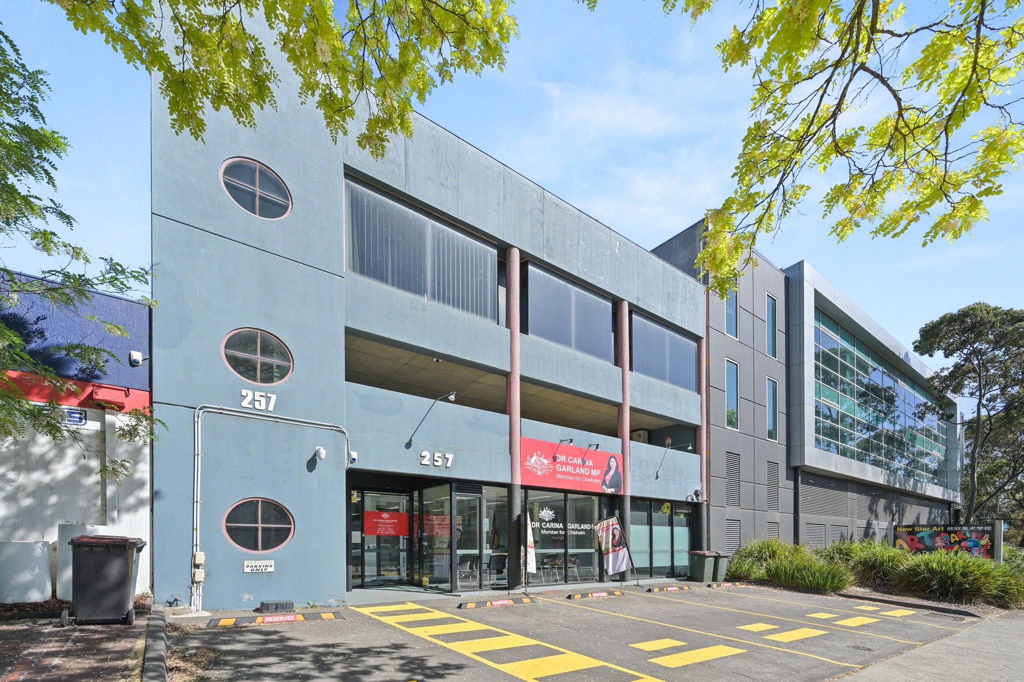 Level 2/257 Blackburn Road, Mount Waverley, VIC 3149
