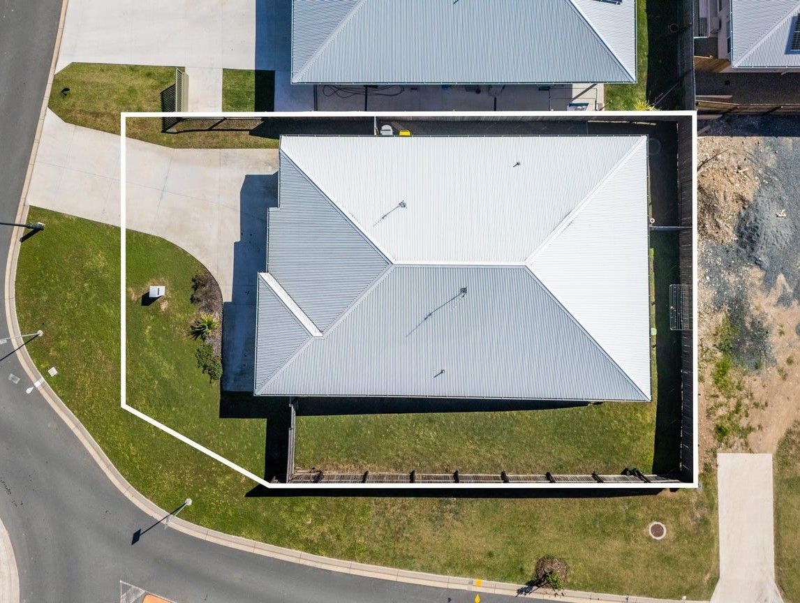 56 Heights Drive — photo 11 of 13