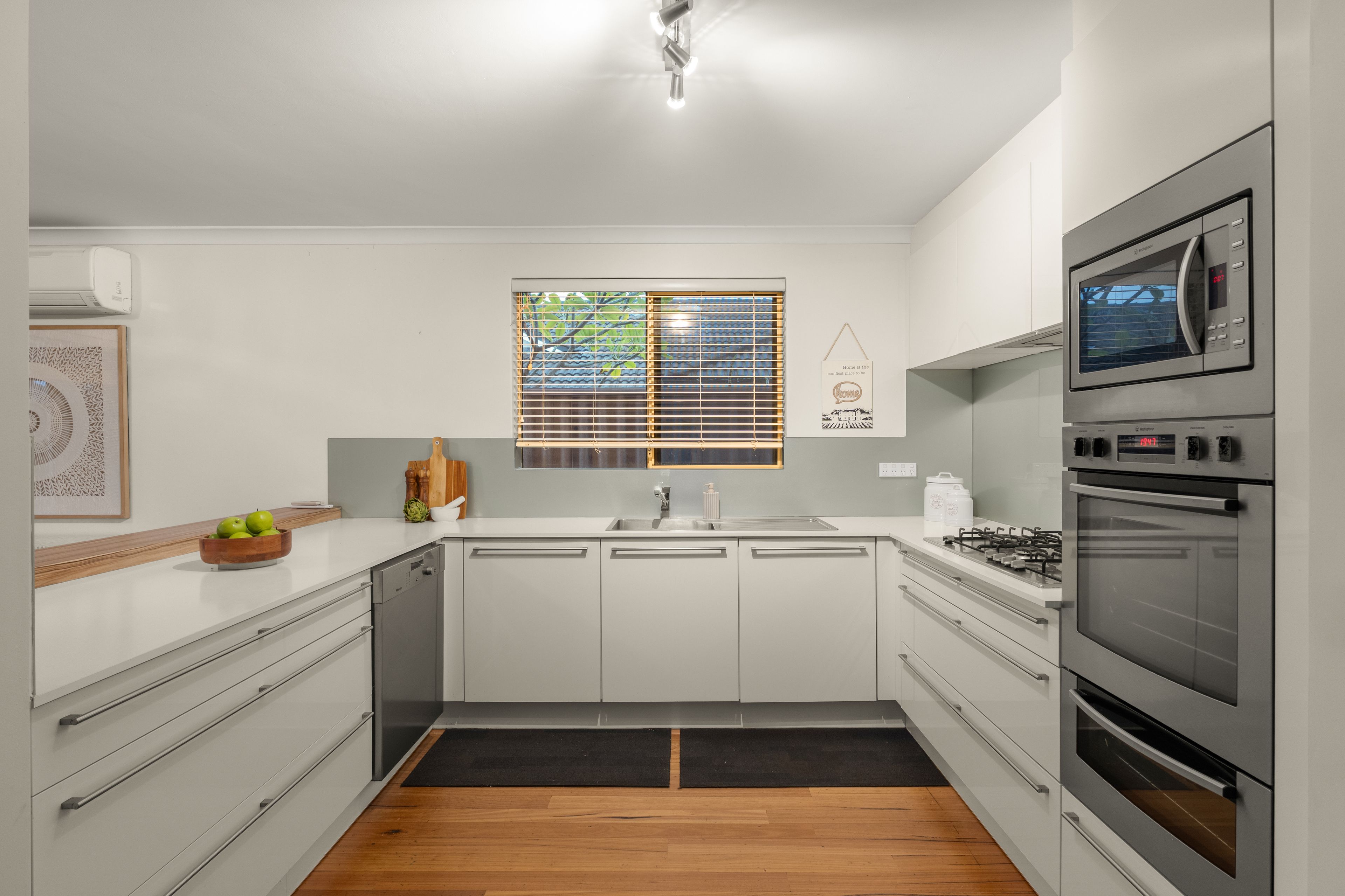 3/14 Birdwood Street — photo 8 of 21