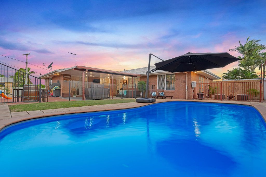 1 Olivia Court, Regents Park, QLD 4118