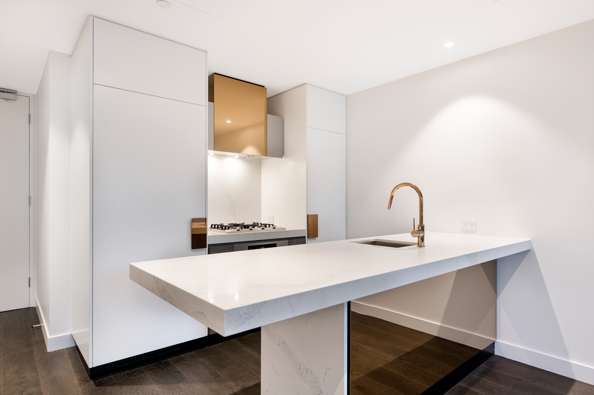 102/7 Bowen Crescent, Melbourne, VIC 3004