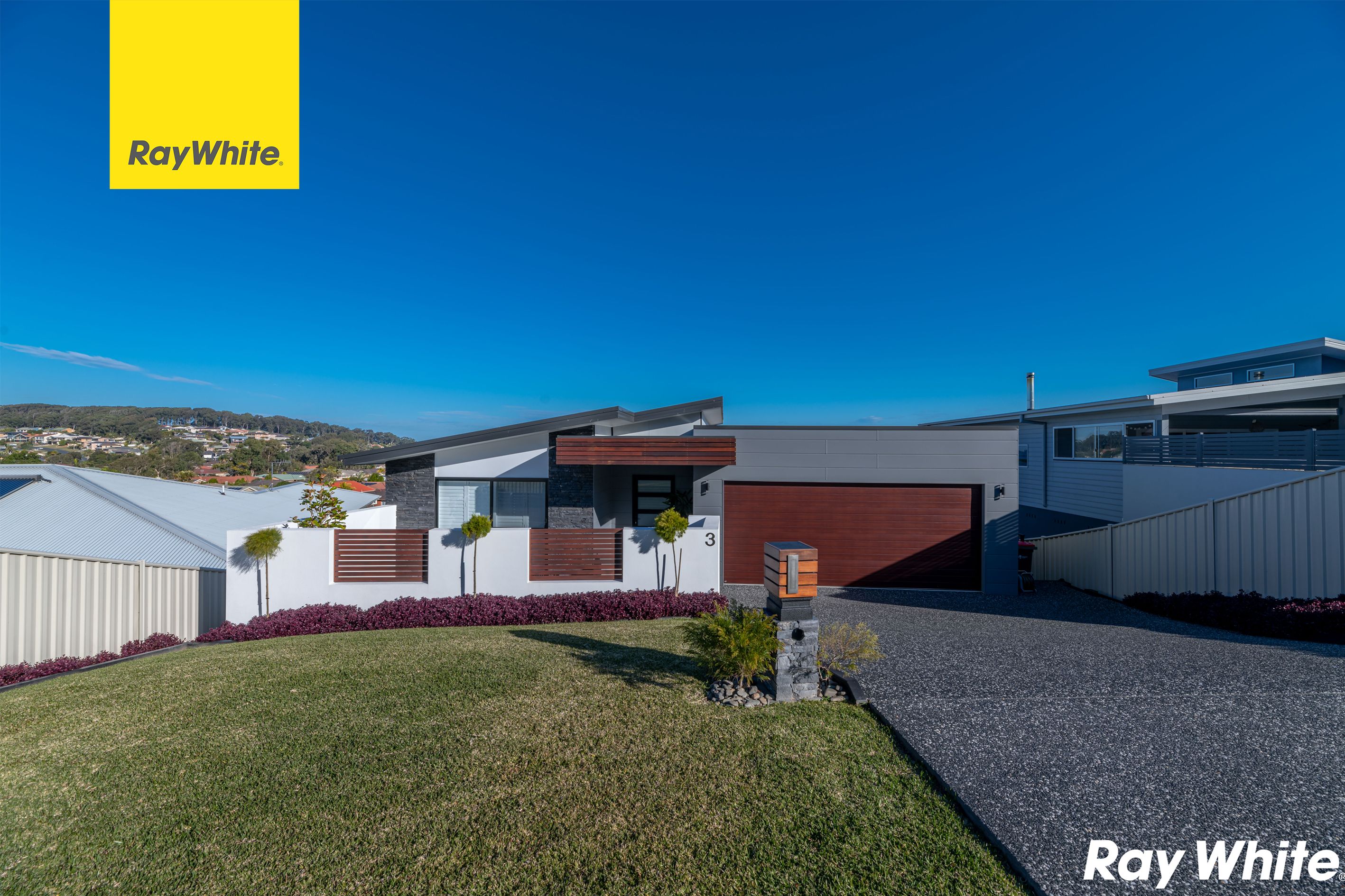 3 Narran Close, Forster NSW 2428