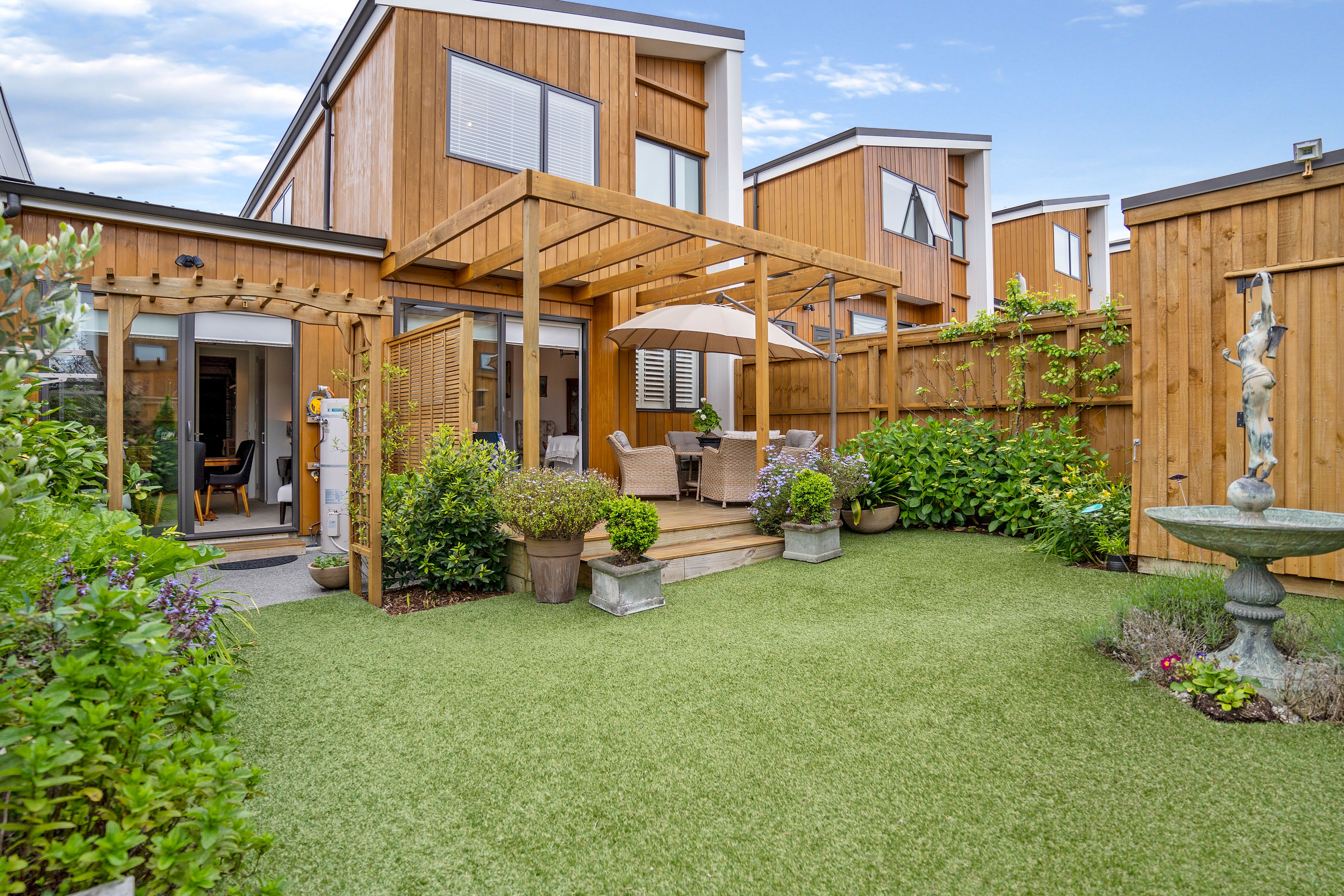 201 Jack Lachlan Drive, Beachlands, Manukau City