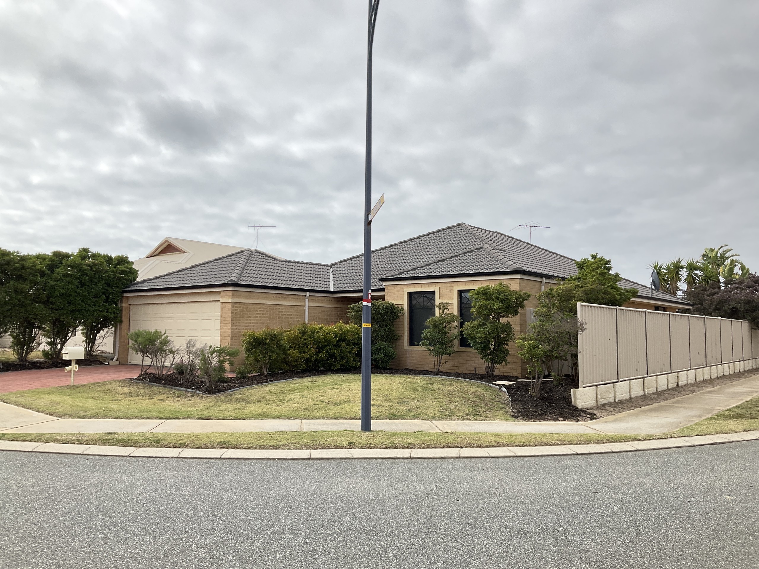 Secret Harbour, WA 6173