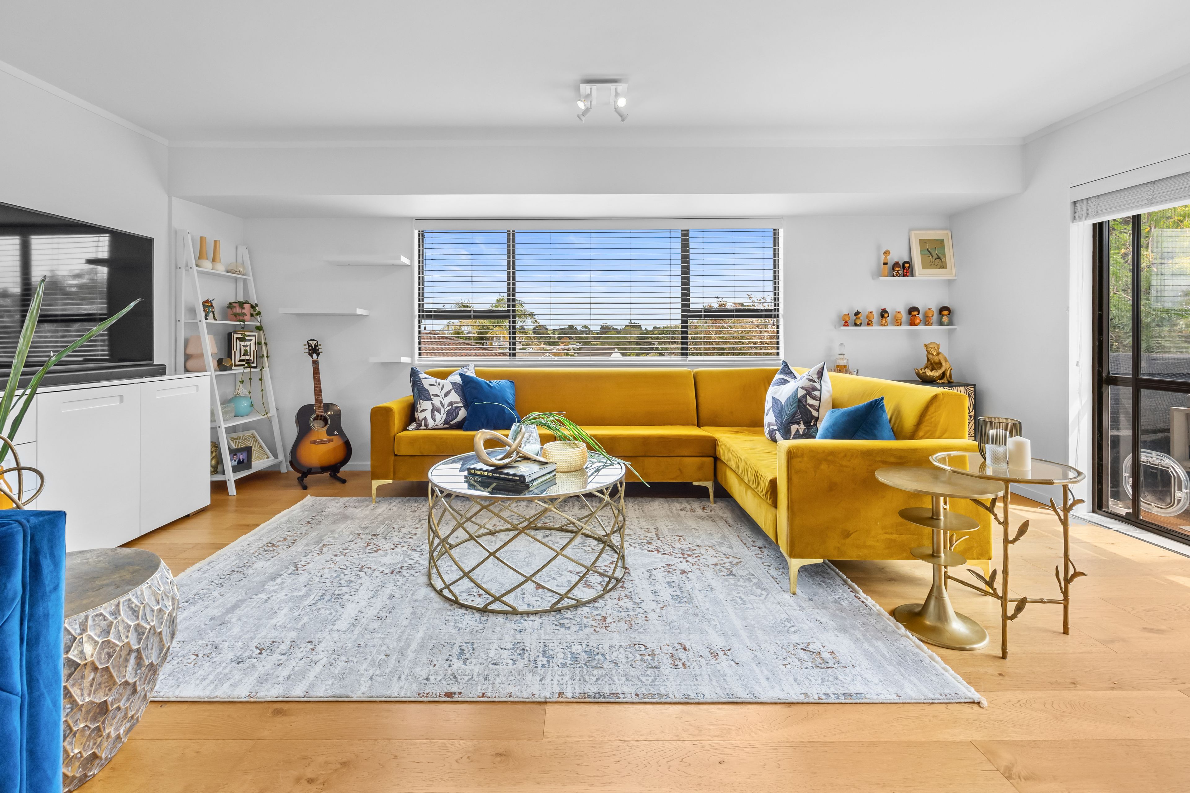 3 Pinewood Grove, Botany Downs, Manukau City