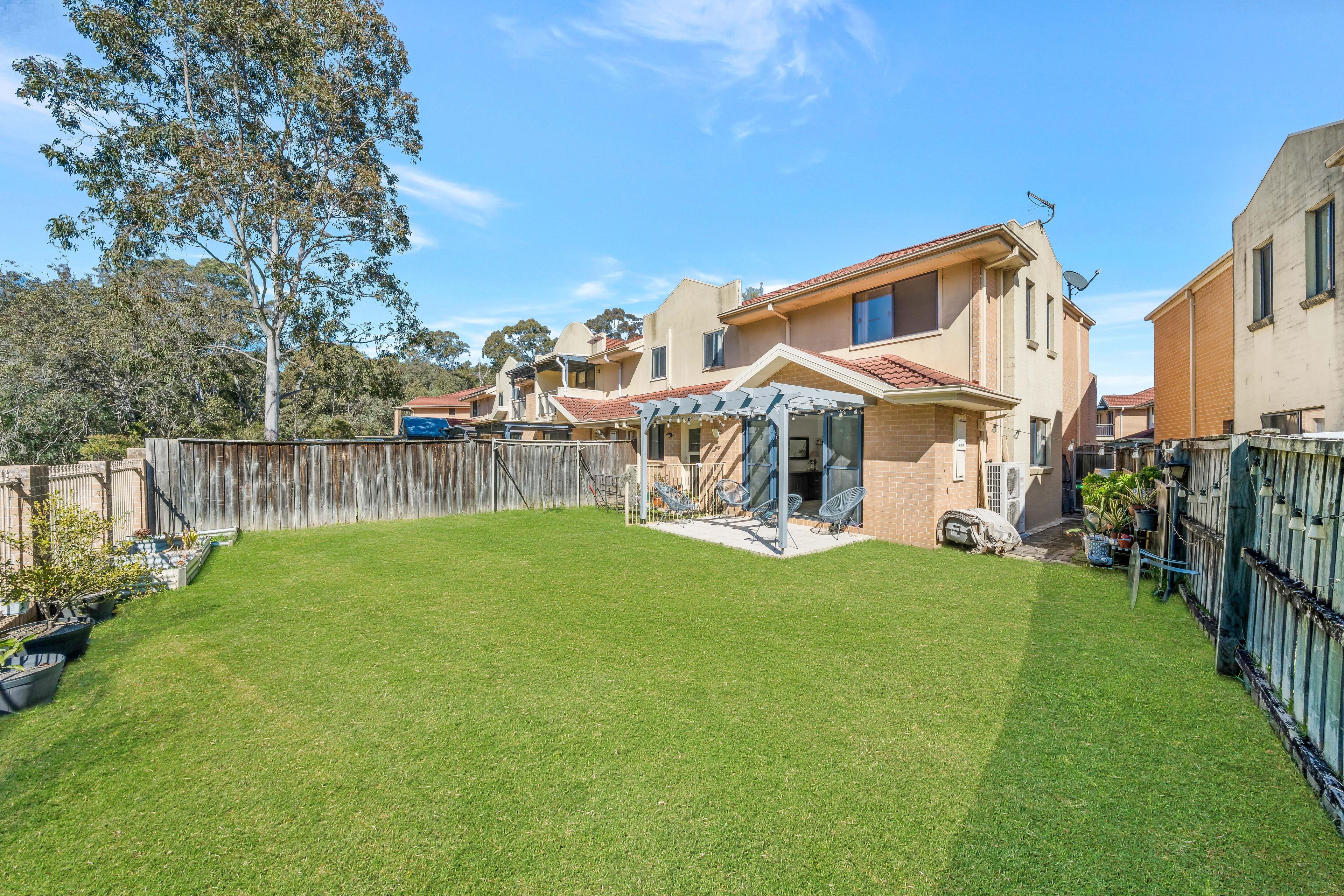 46 Coffs Harbour Avenue — photo 16 of 20
