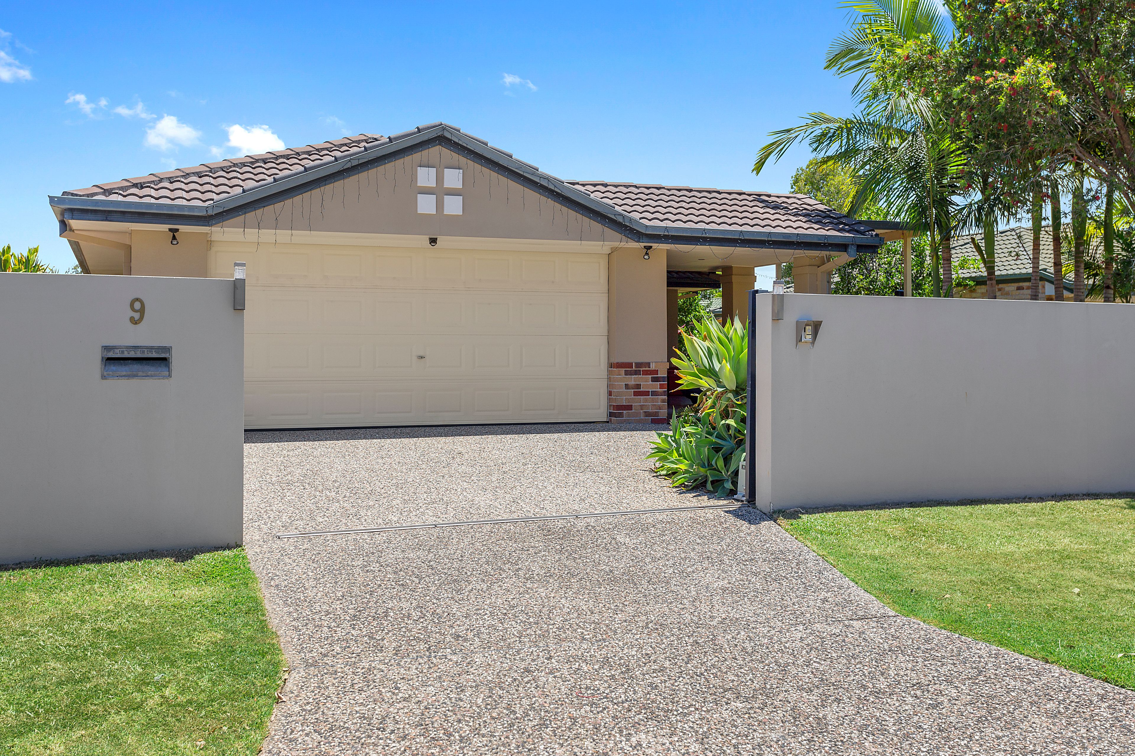 9 Springsure Drive, Mudgeeraba QLD 4213