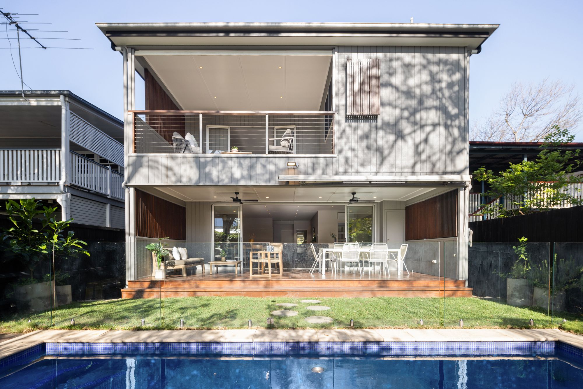 16 Stafford Street, East Brisbane QLD 4169