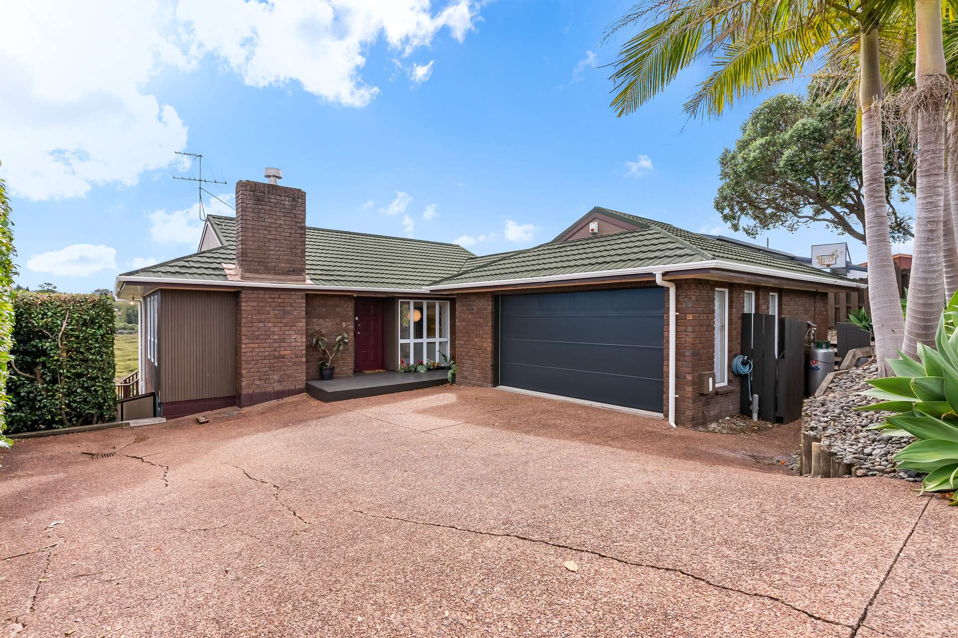 48 Galloway Crescent photo 31