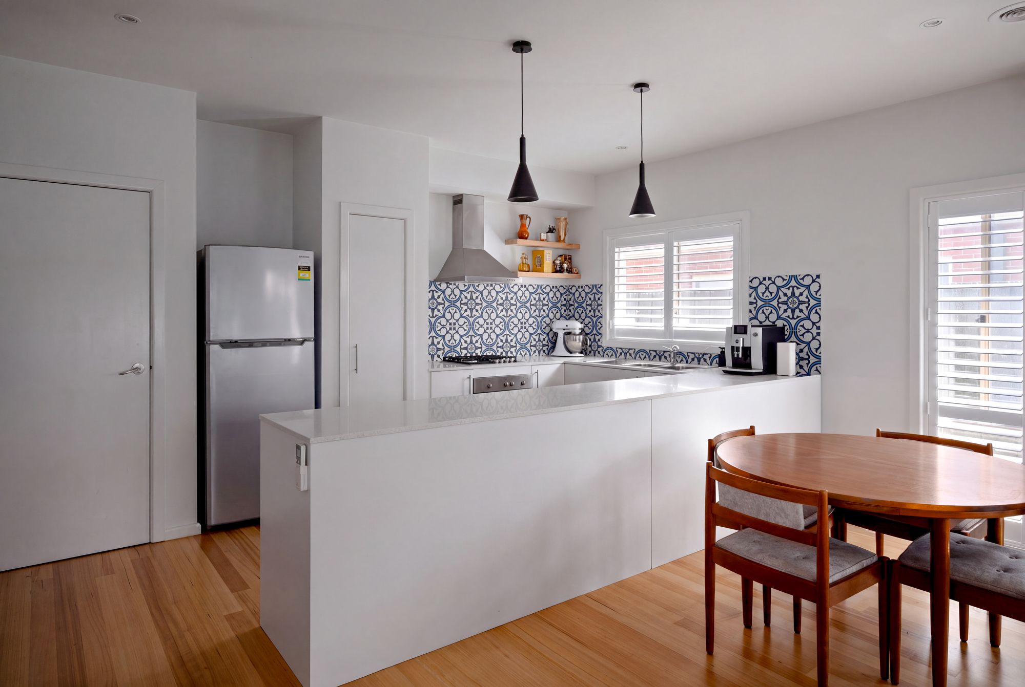 7/32 Cypress Avenue — photo 3 of 17