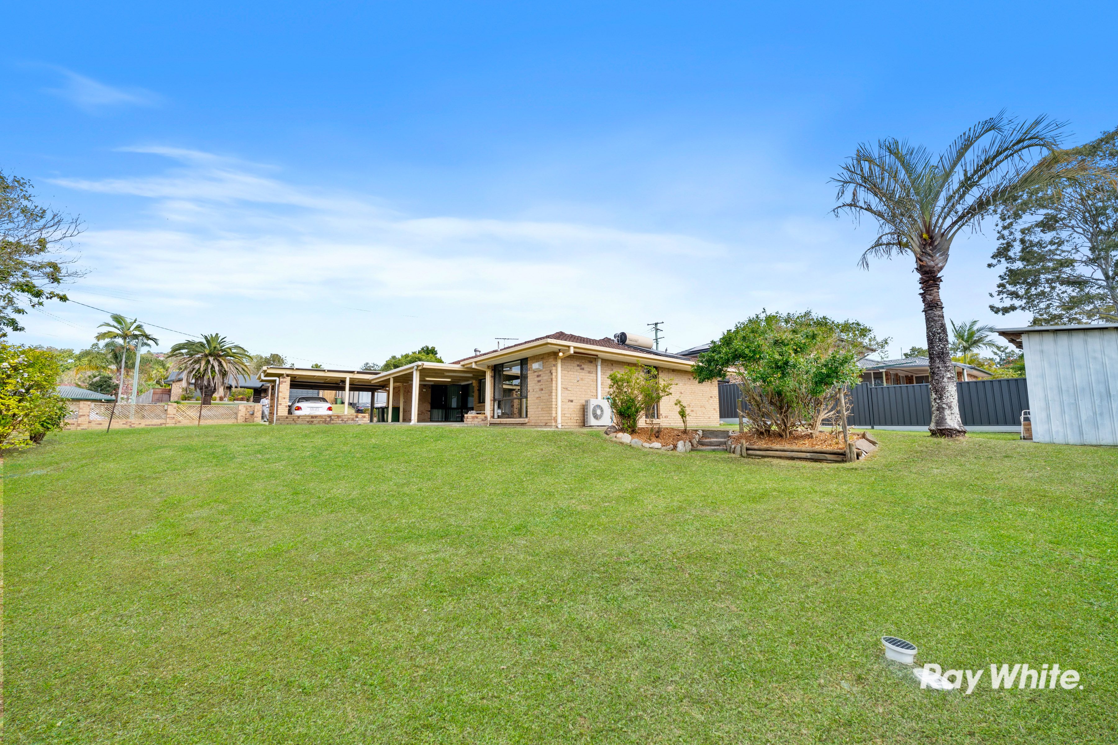 195 Castile Crescent — photo 14 of 19
