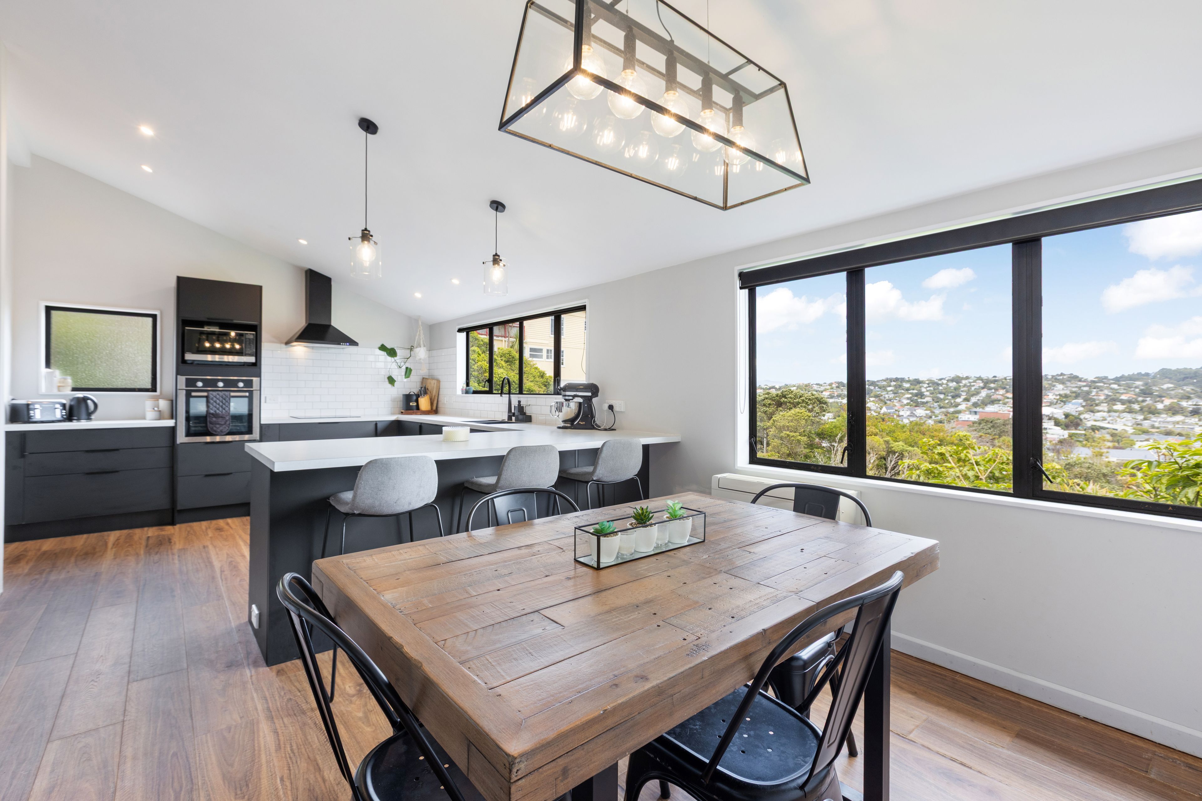 39a David Crescent, Karori, Wellington City