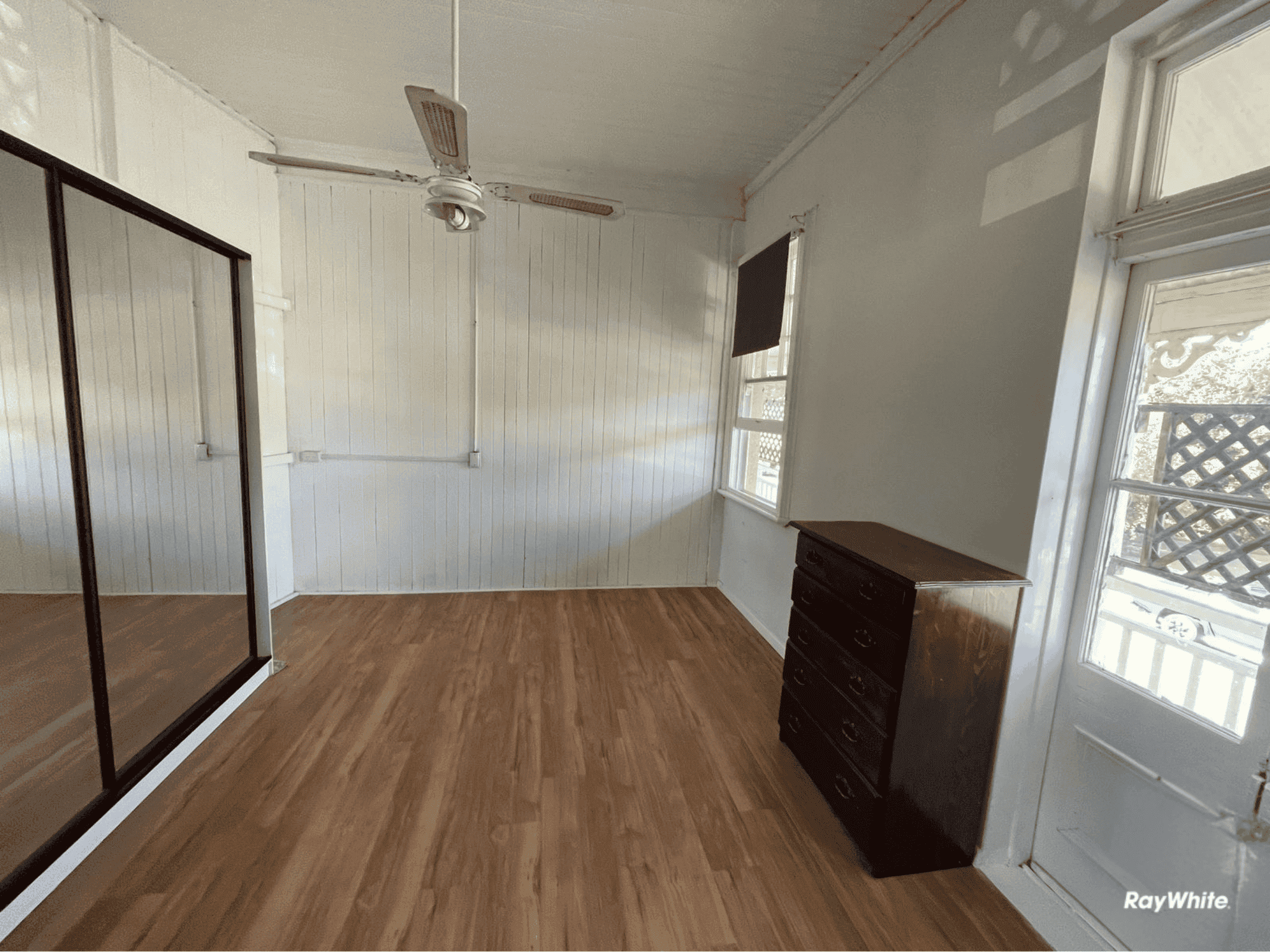 12 John Street — photo 7 of 12