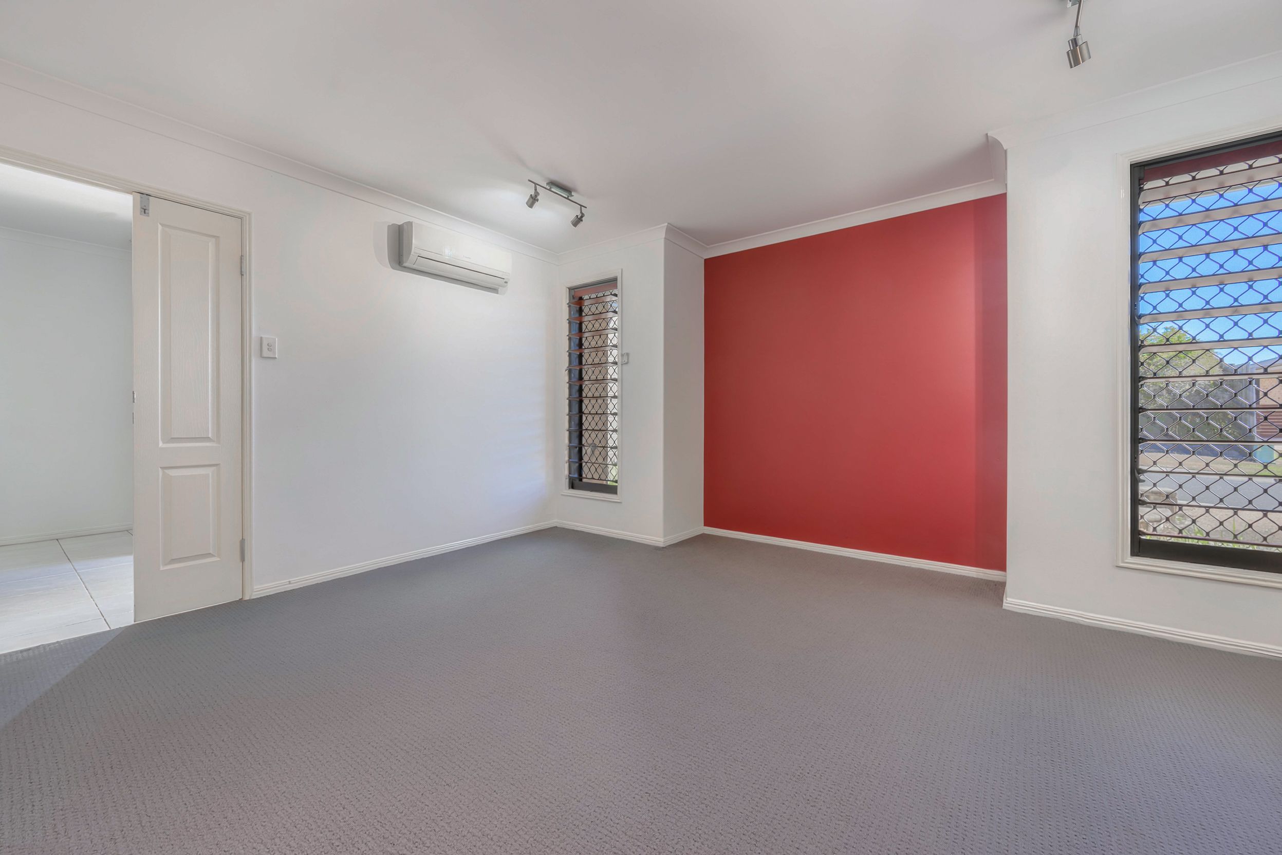 184 J Hickey Avenue — photo 6 of 19