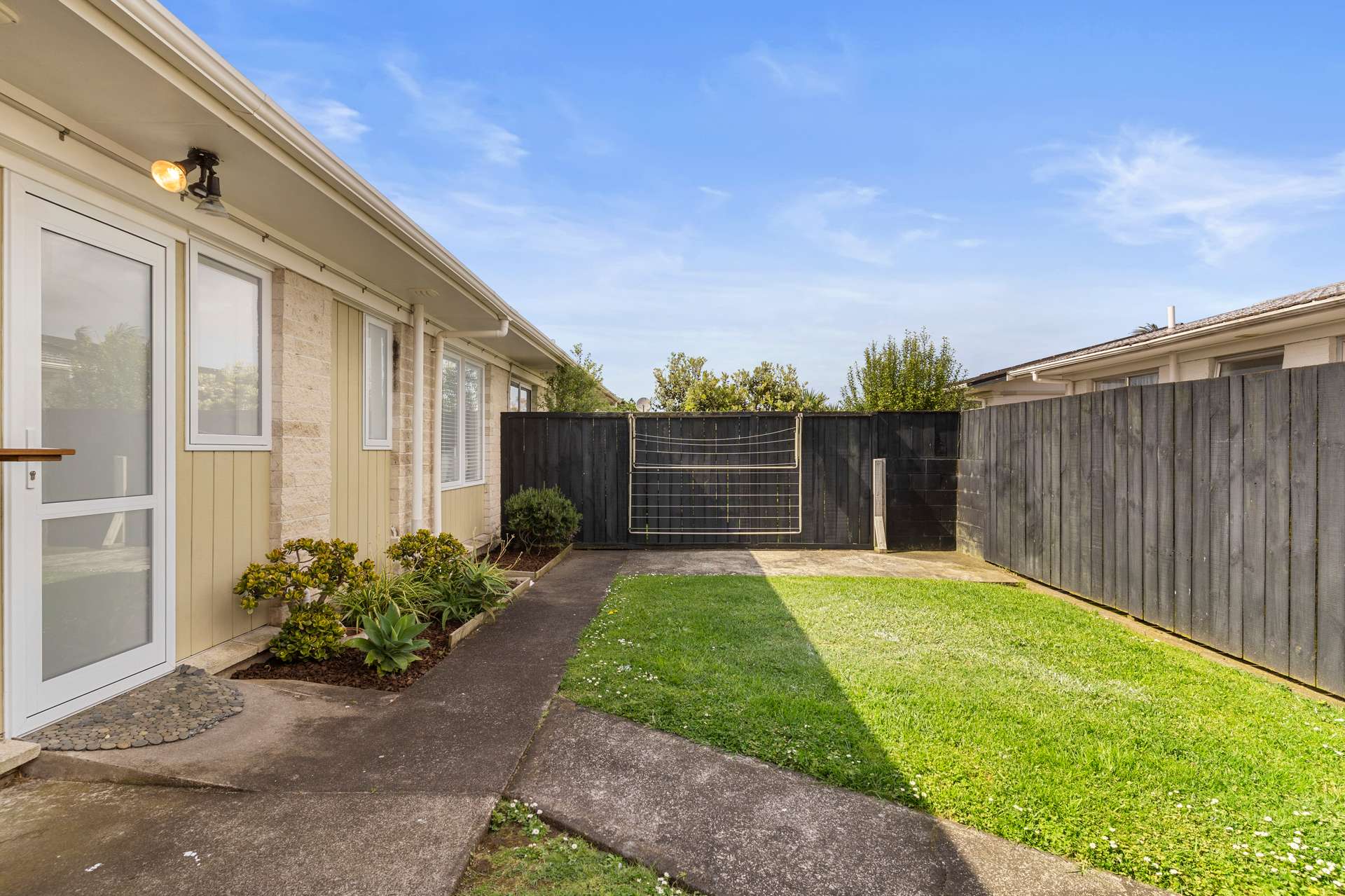 1/76 Wallace Road photo 9