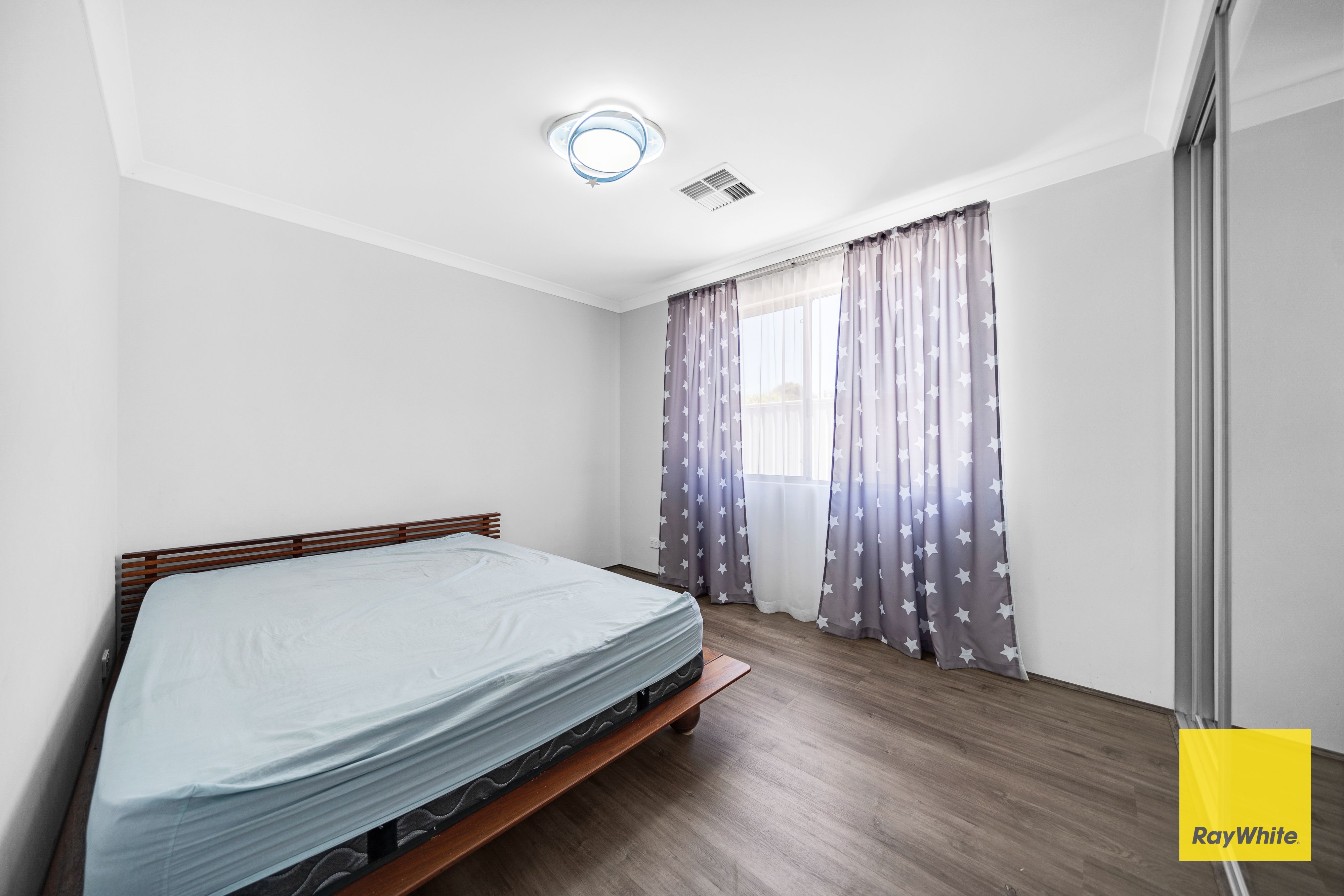 1/124 Roberts Road — photo 14 of 15