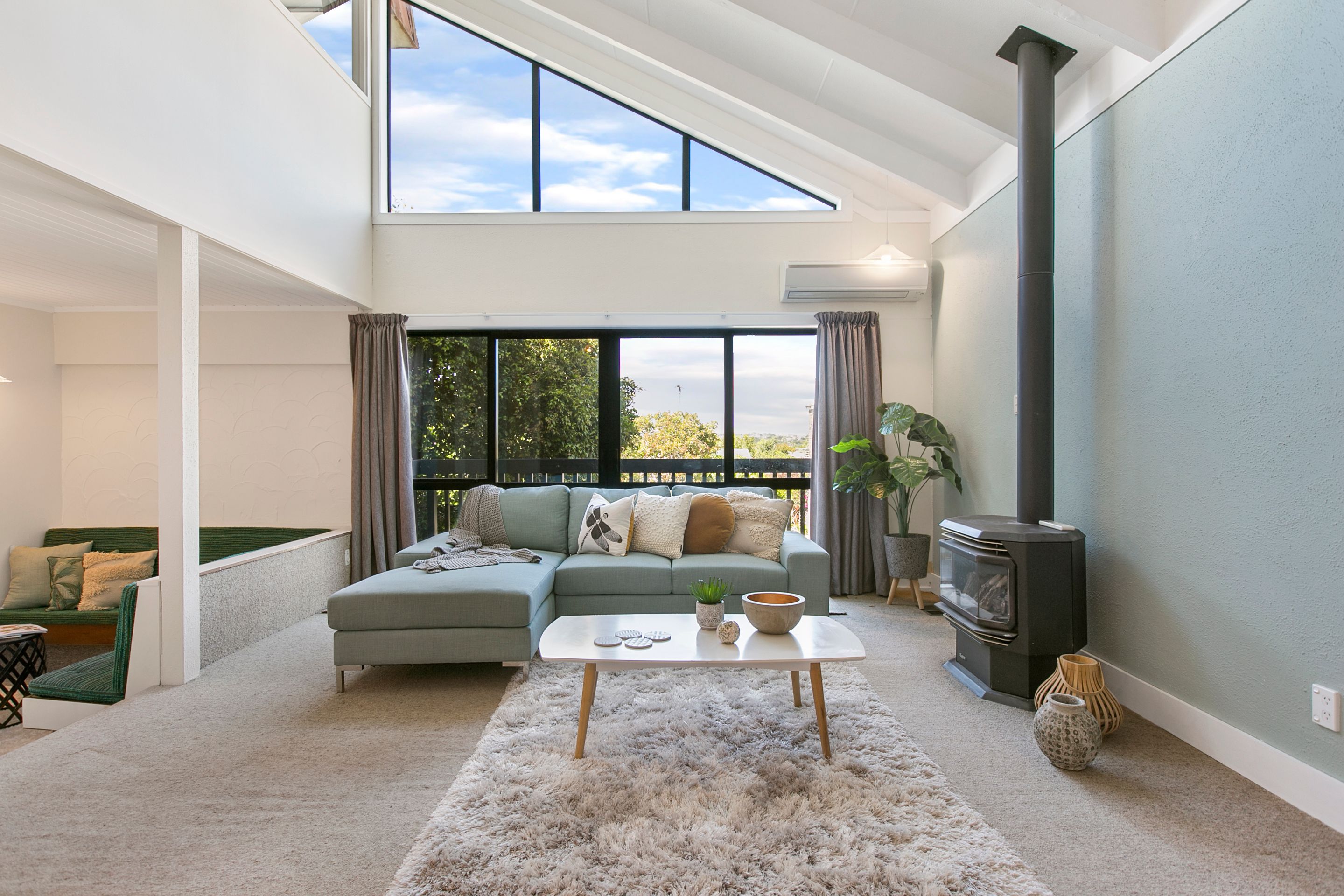 2/75 Cliff View Drive, Green Bay, Waitakere City