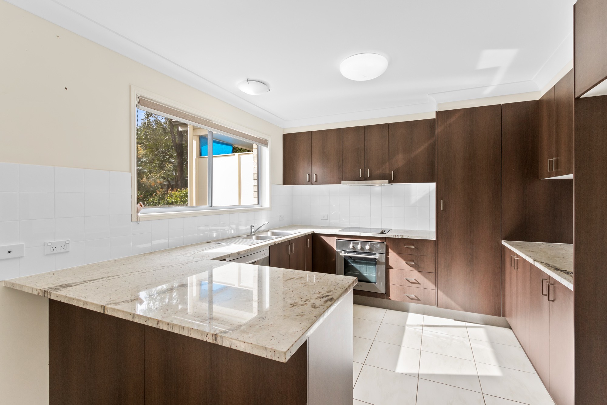 1/47 Gladstone Road, Sadliers Crossing, QLD 4305