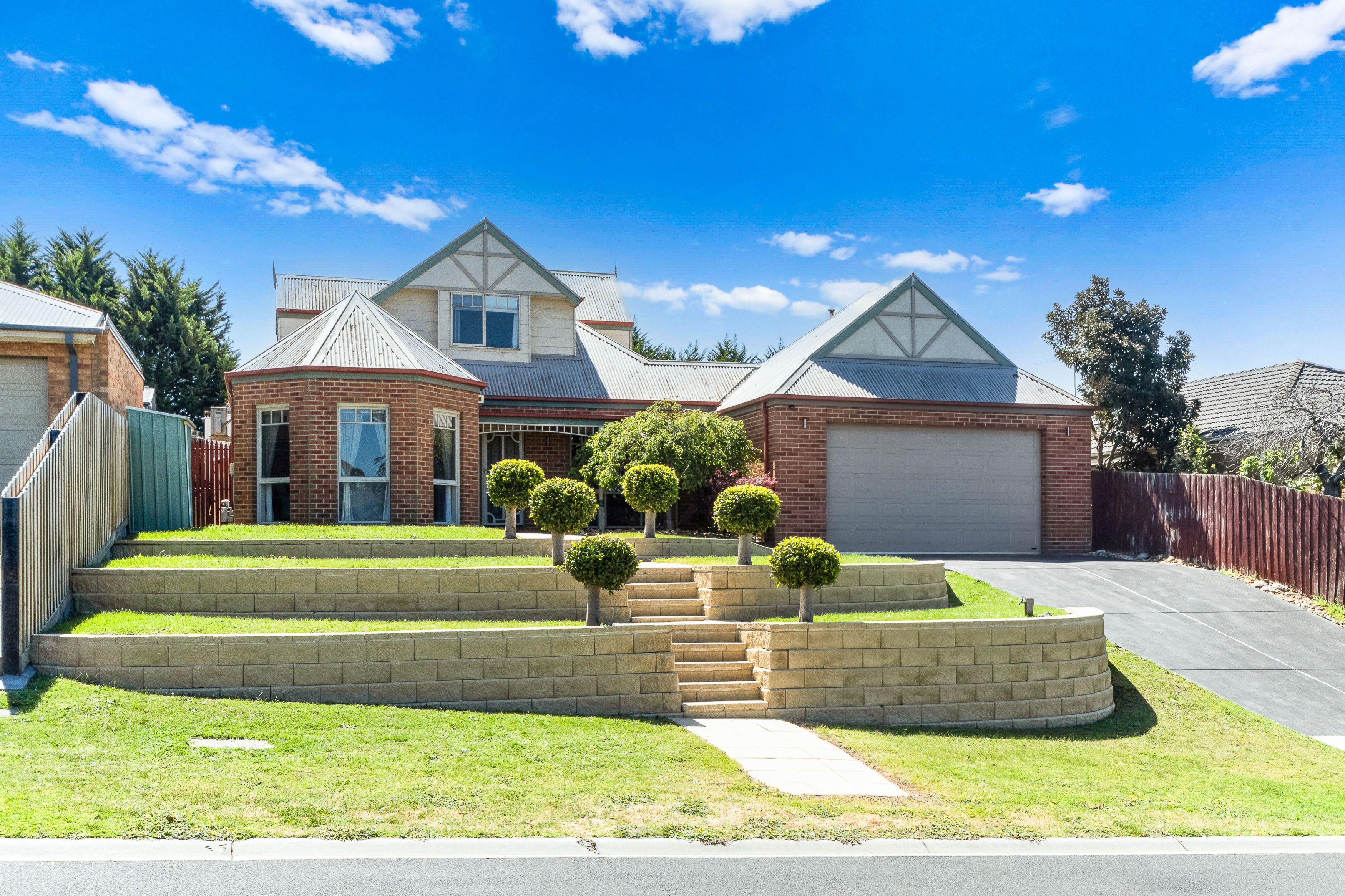 16 Candwindara Court