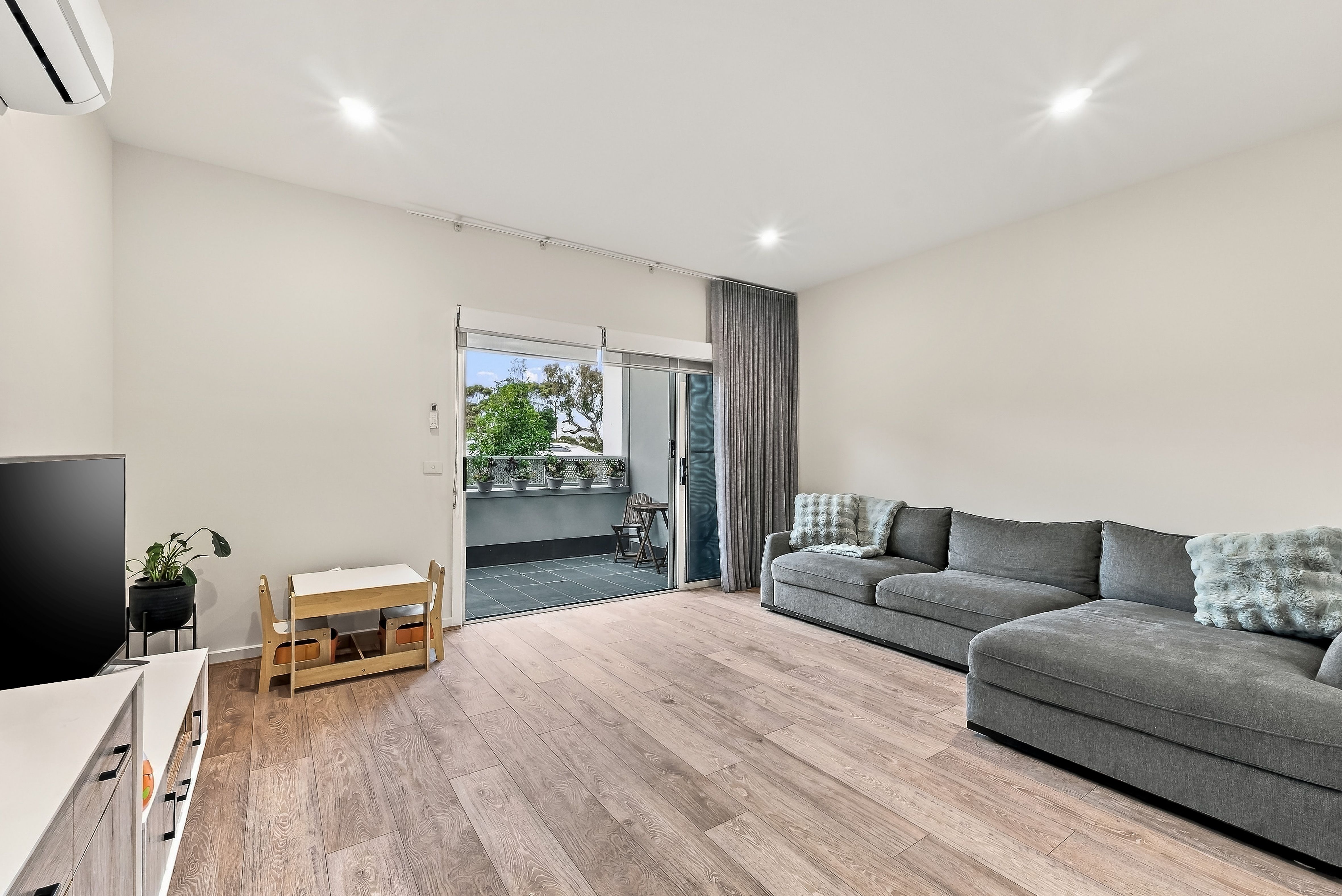 41 Anchorage Drive, South Morang, VIC 3752