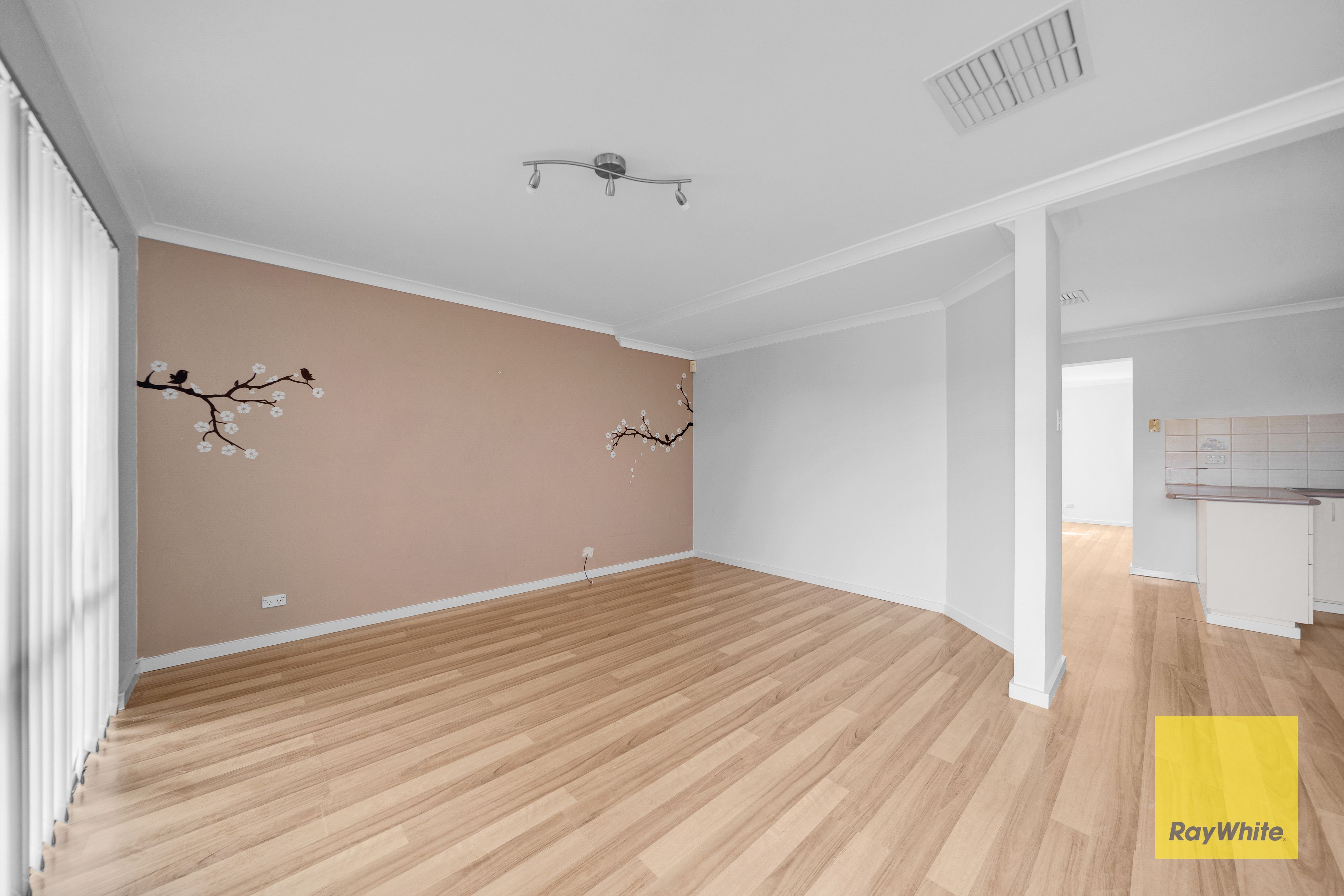 6 Indus Court, Beechboro, WA 6063