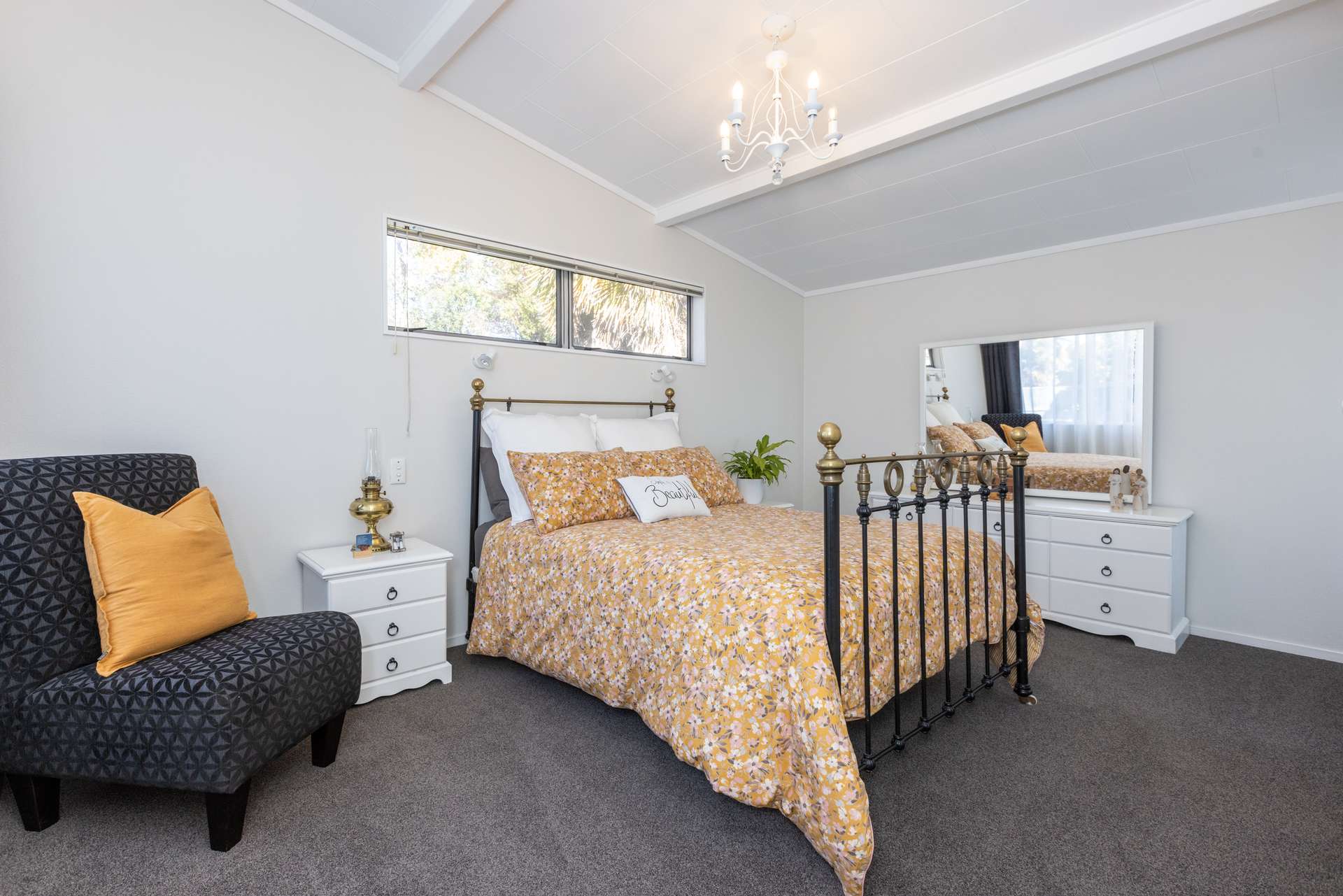 8 Tyrone Place photo 9