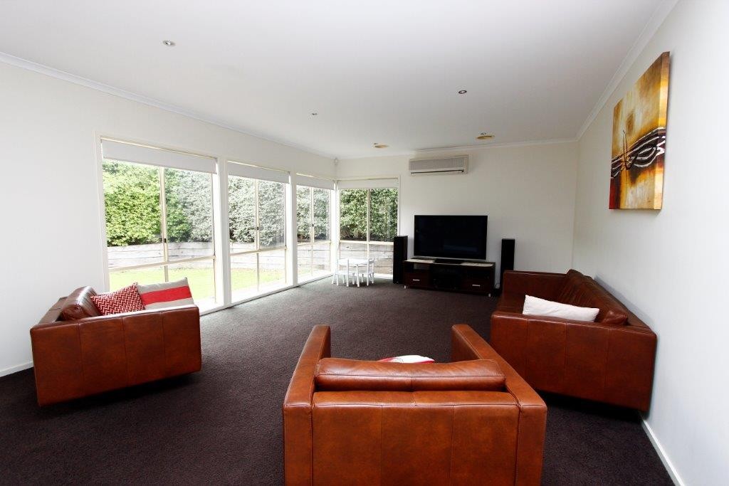 8 Rice Court, Highton, VIC 3216