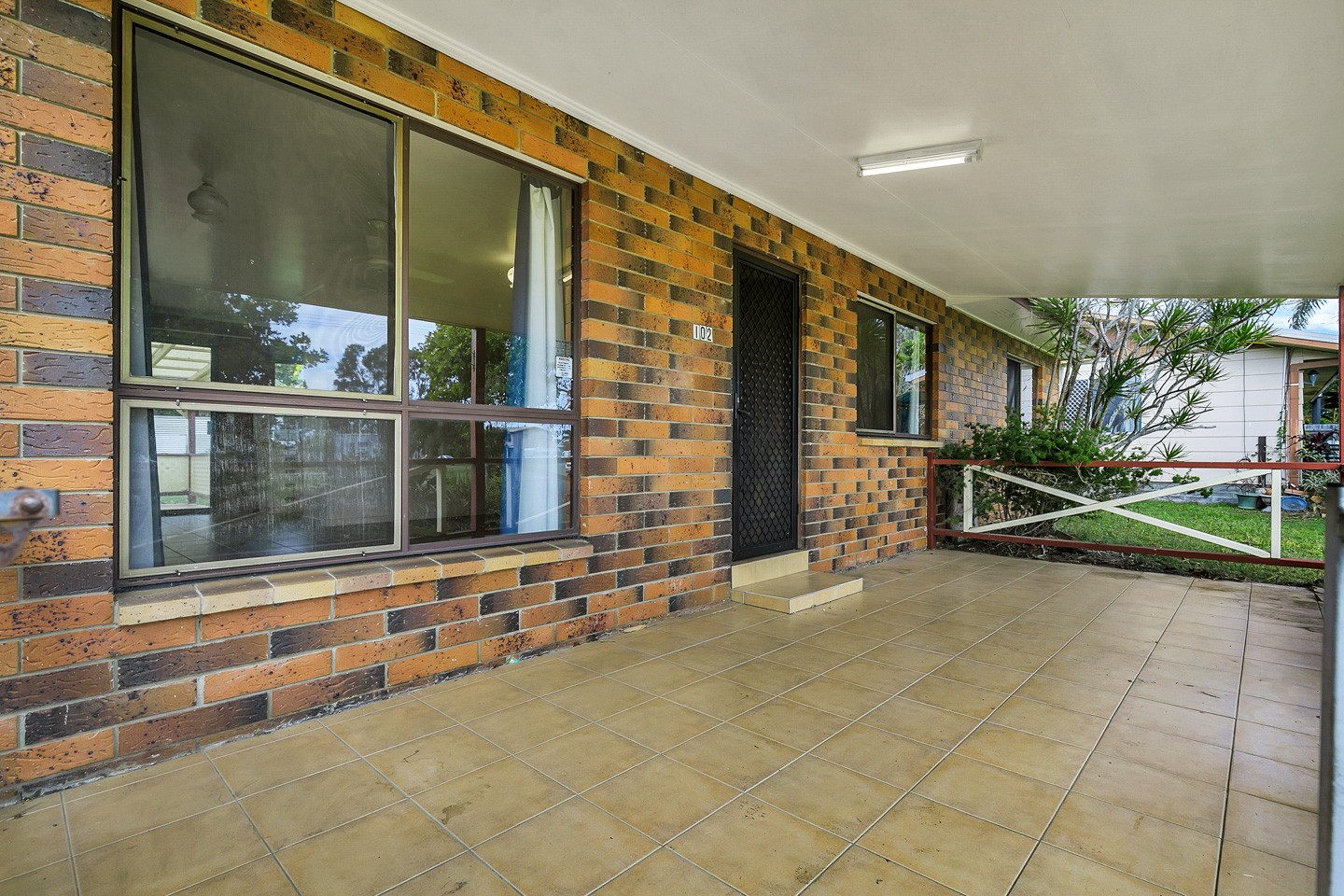 102 Hammond Street, Urangan, QLD 4655