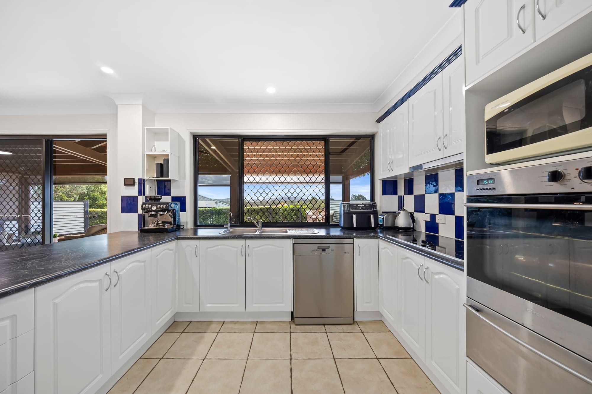 51 Kauri Street — photo 6 of 20