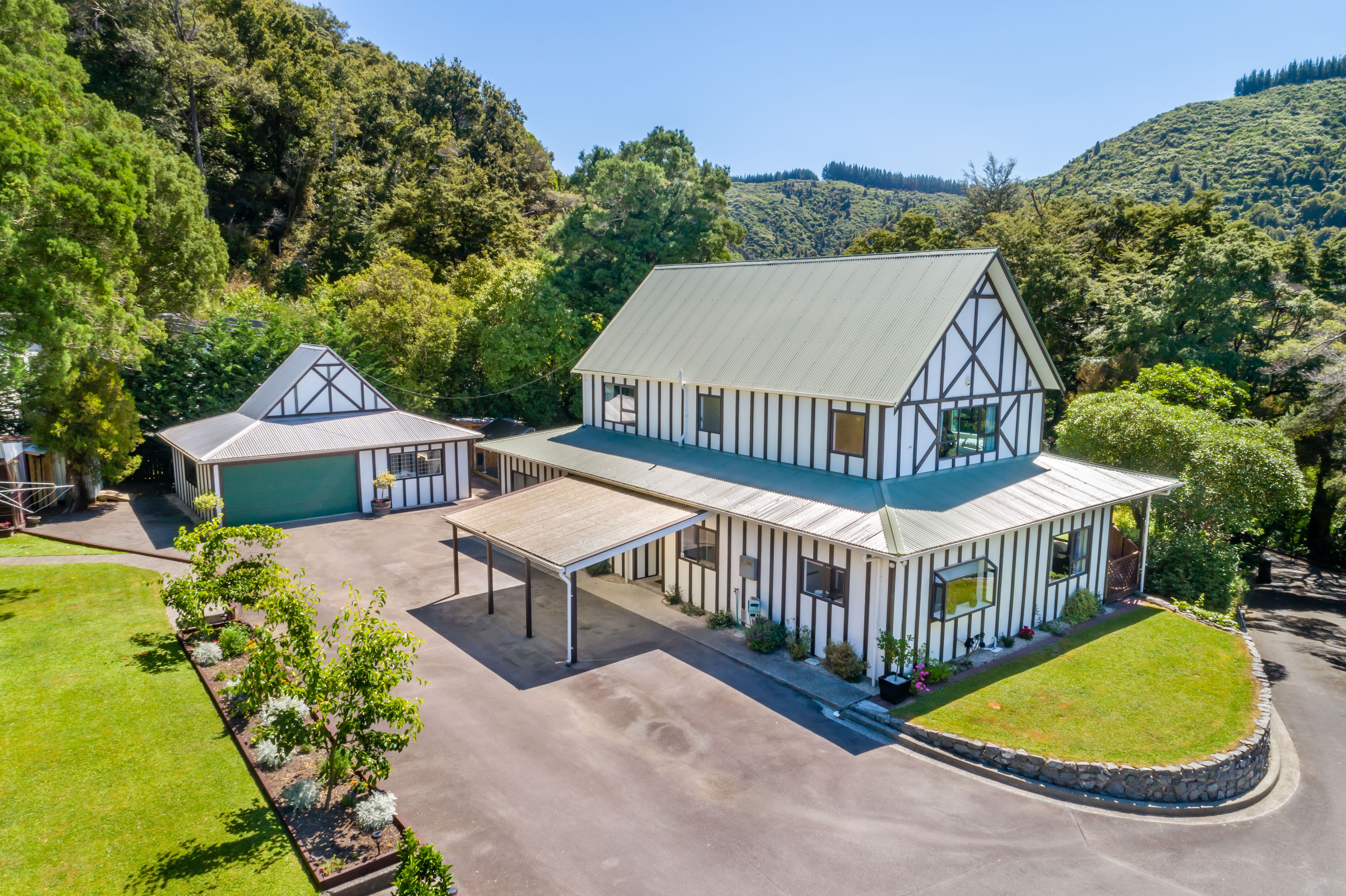 38 Birch Terrace, Birchville, Upper Hutt City