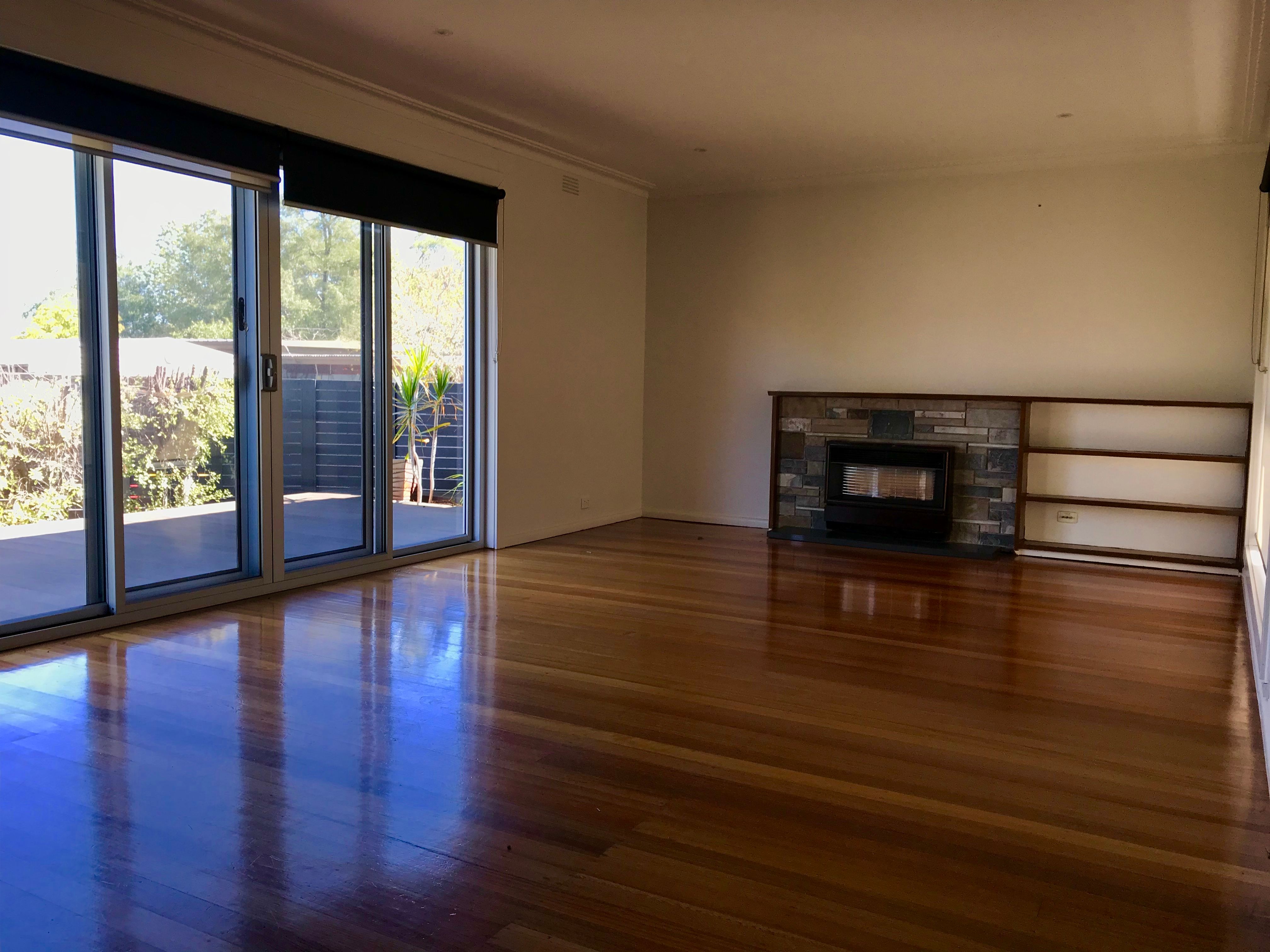1/2 Hampstead Crescent, Glen Waverley, VIC 3150