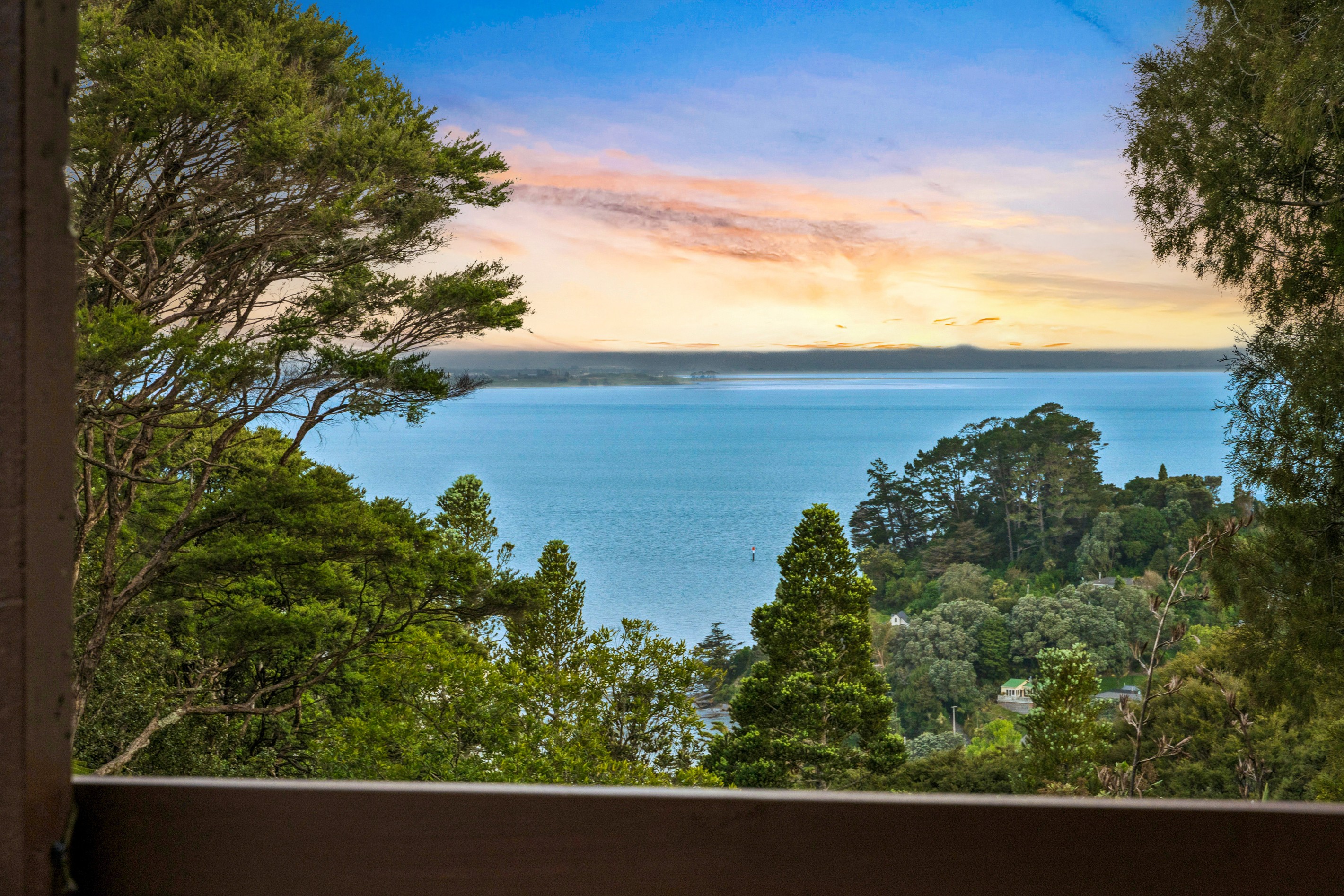 5 Laingholm Drive, Laingholm, Waitakere City