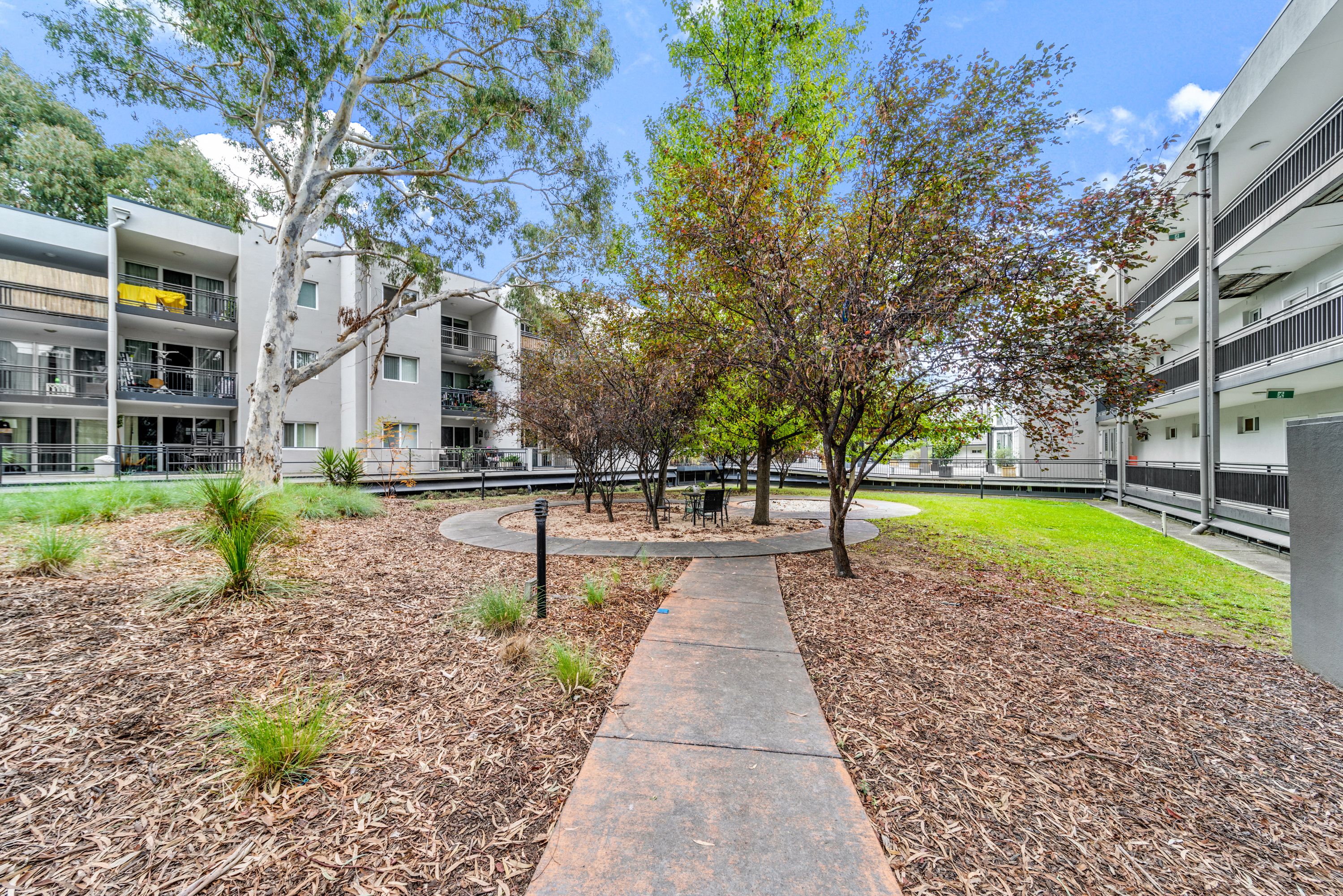 121/68 Hardwick Crescent — photo 11 of 11