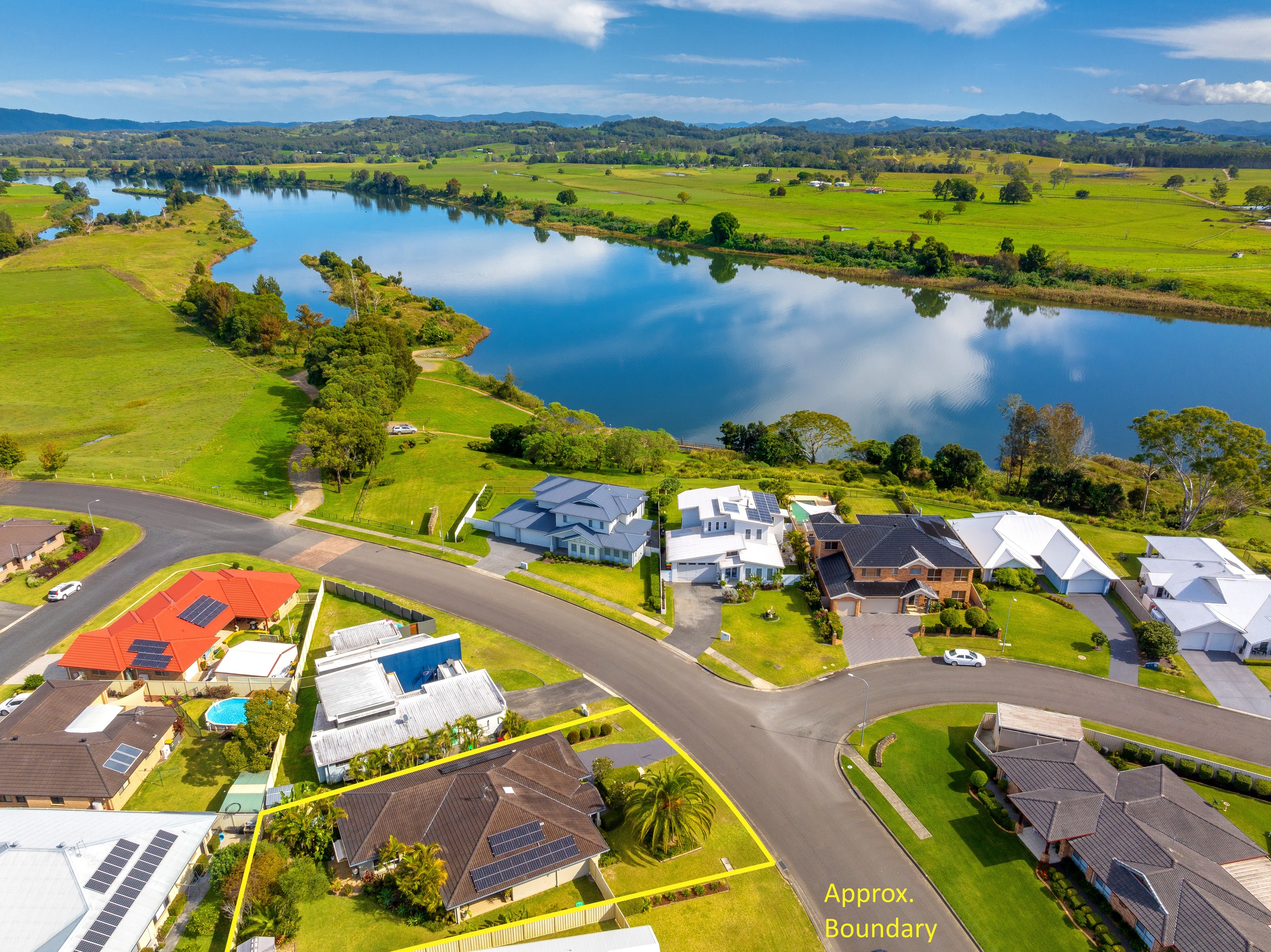 60 Petken Drive, Taree, NSW 2430